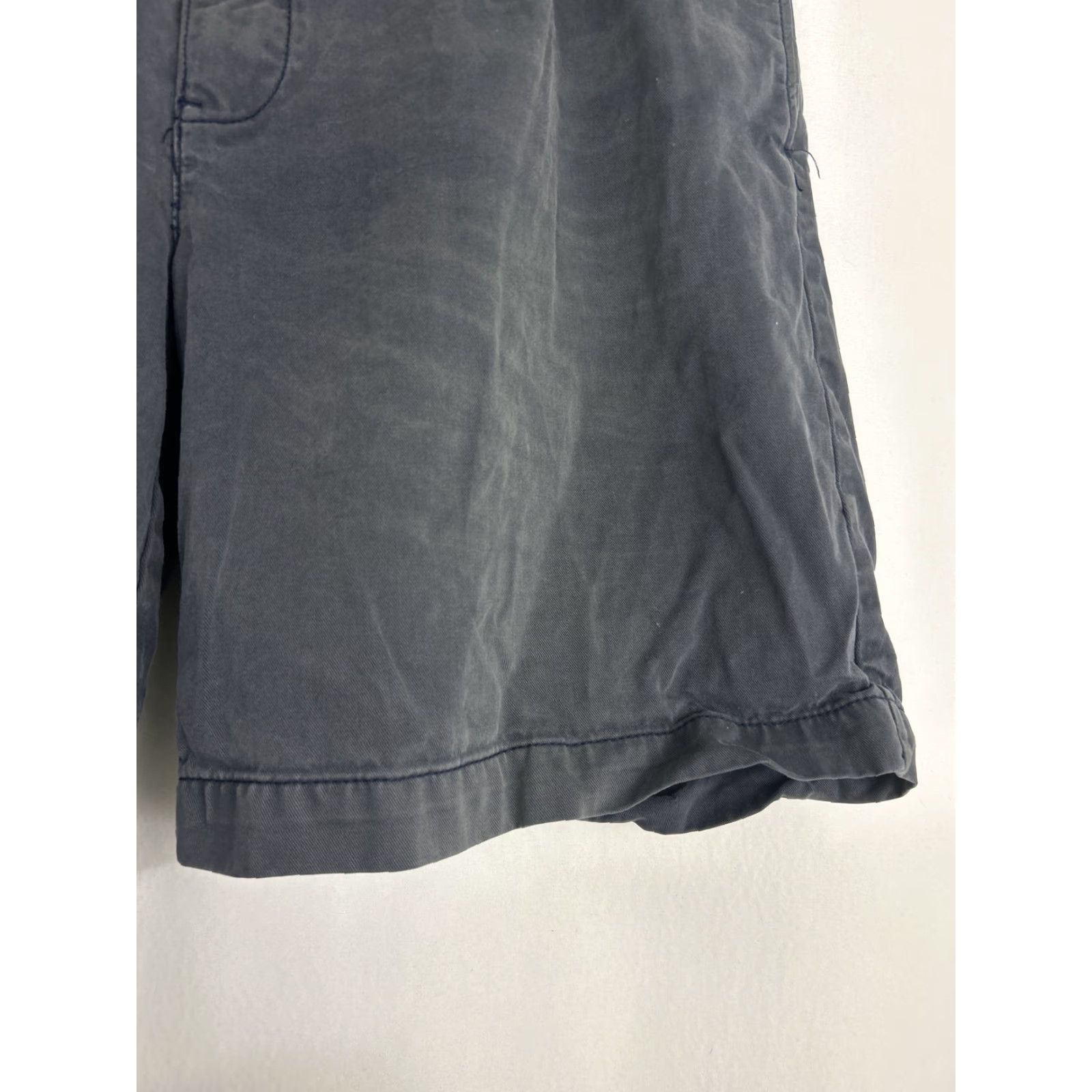 Ralph Lauren Ralph Lauren Polo Mens Size 38 Charcoal Gray Chino Shorts 9" Inseam Stains Size US M / EU 48-50 / 2 - 4 Thumbnail