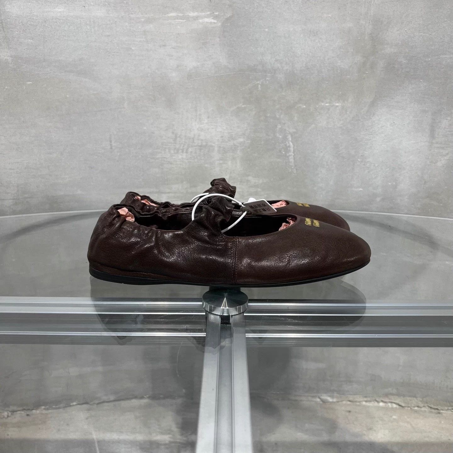Miu Miu MIU MIU Nappa distressed brown Mary Jane ballet flats 37.5 Size US 6.5 / IT 36.5 - 4 Thumbnail