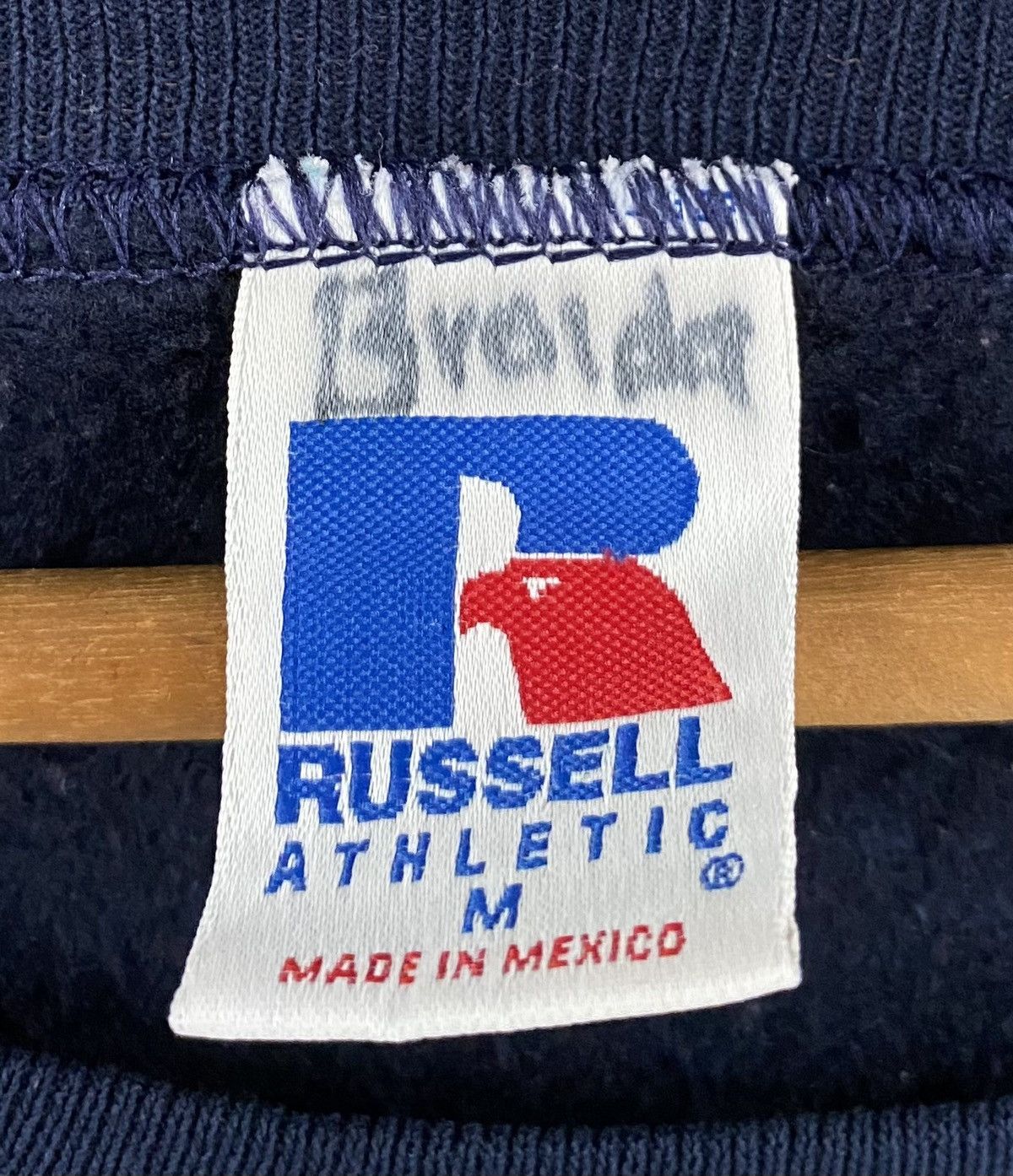 Russell Athletic Vintage 90’s Russell Athletic Long Beach Bulldogs Sweatshirt Size US M / EU 48-50 / 2 - 4 Thumbnail