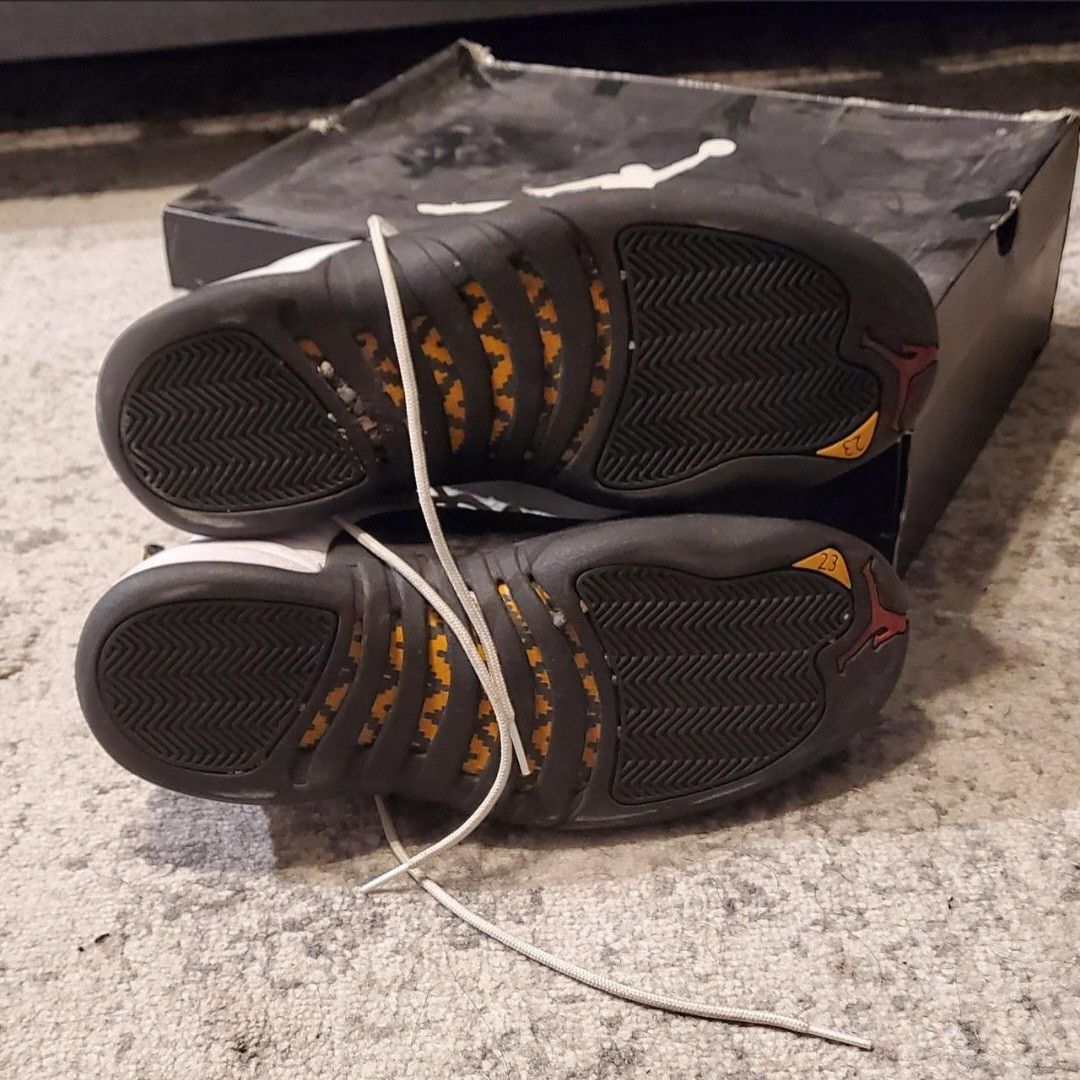 Jordan Brand Jordan 12 taxi Size US 10.5 / EU 43-44 - 6 Thumbnail