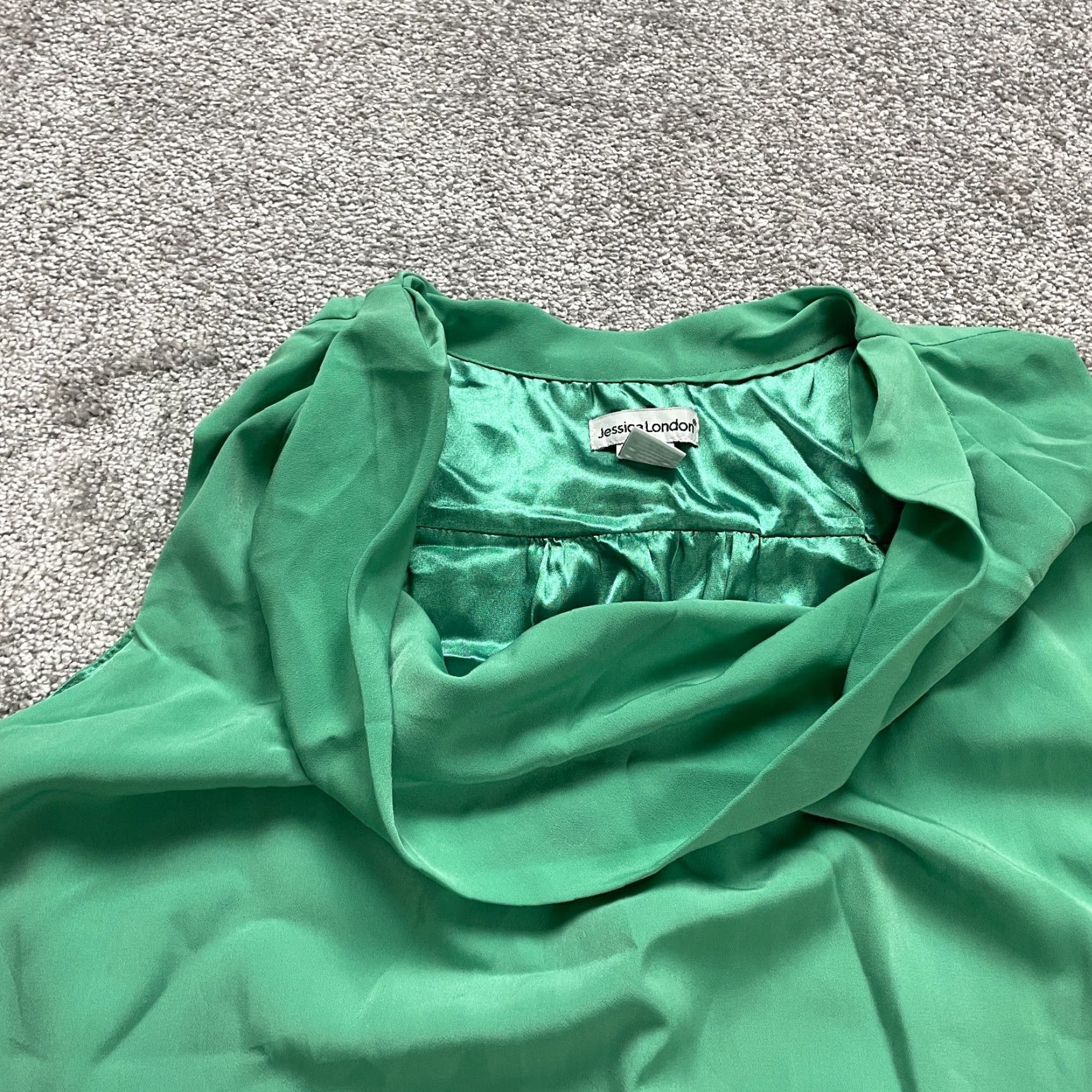 Vintage Jessica London Dress Women 18 Green Halter Cowl Neck Lined Midi Shift Party Work Size XXL / US 16-18 / IT 52-54 - 5 Thumbnail