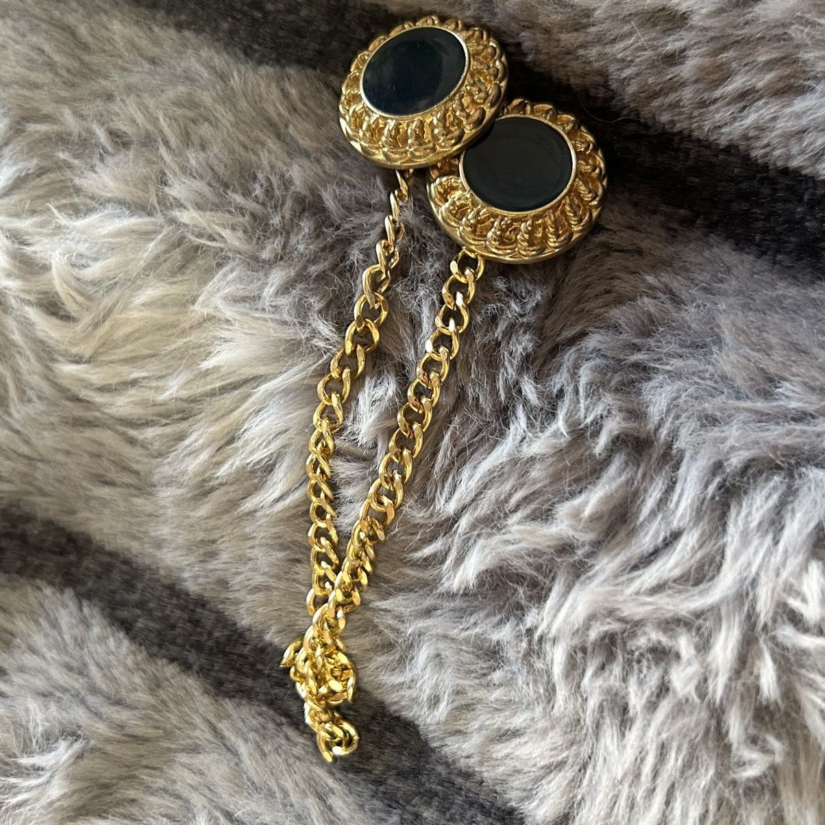 Vintage Vintage black enamel gold tone aluminum button sweater chain Size ONE SIZE - 5 Thumbnail