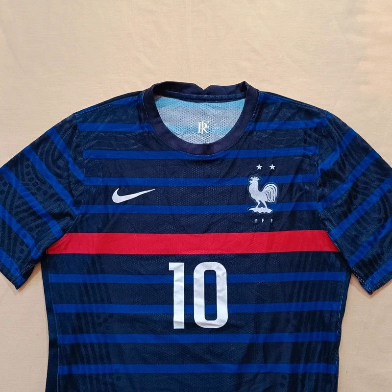 Nike Kylian Mbappe #10 France 2020-2021 Player Issue Jersey M Size US M / EU 48-50 / 2 - 10 Thumbnail