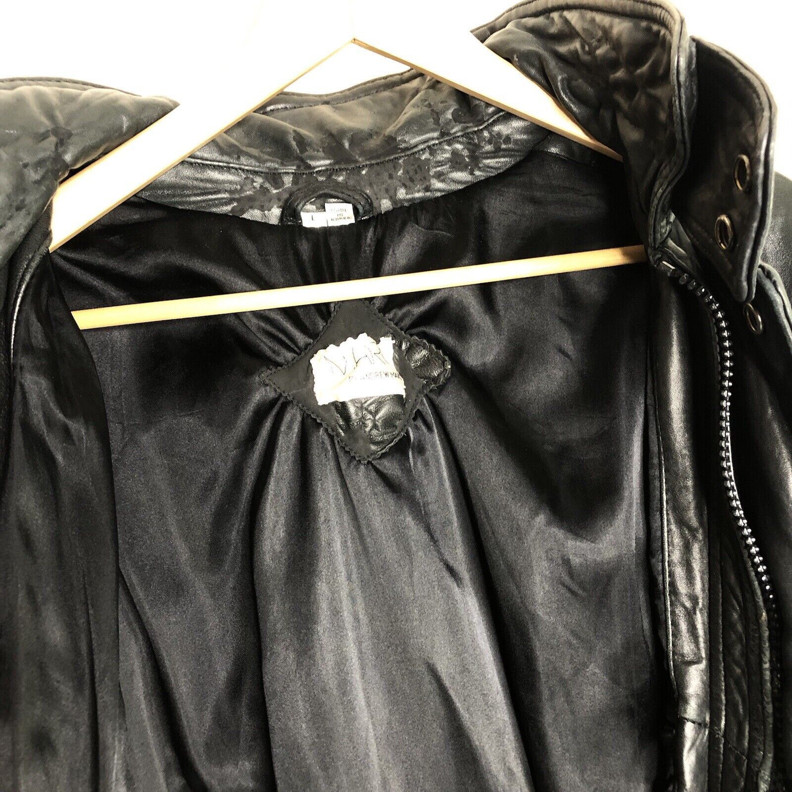 Andrew Marc Andrew Marc Black Soft Leather Jacket Sz L Elbow Patches Size US L / EU 52-54 / 3 - 19 Thumbnail