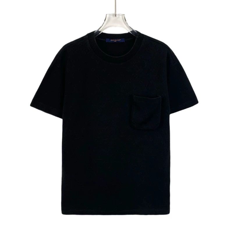 Louis Vuitton Louis Vuitton Round Neck in Black with Dark Pattern and Fu Size US XS / EU 42 / 0 - 1 Thumbnail