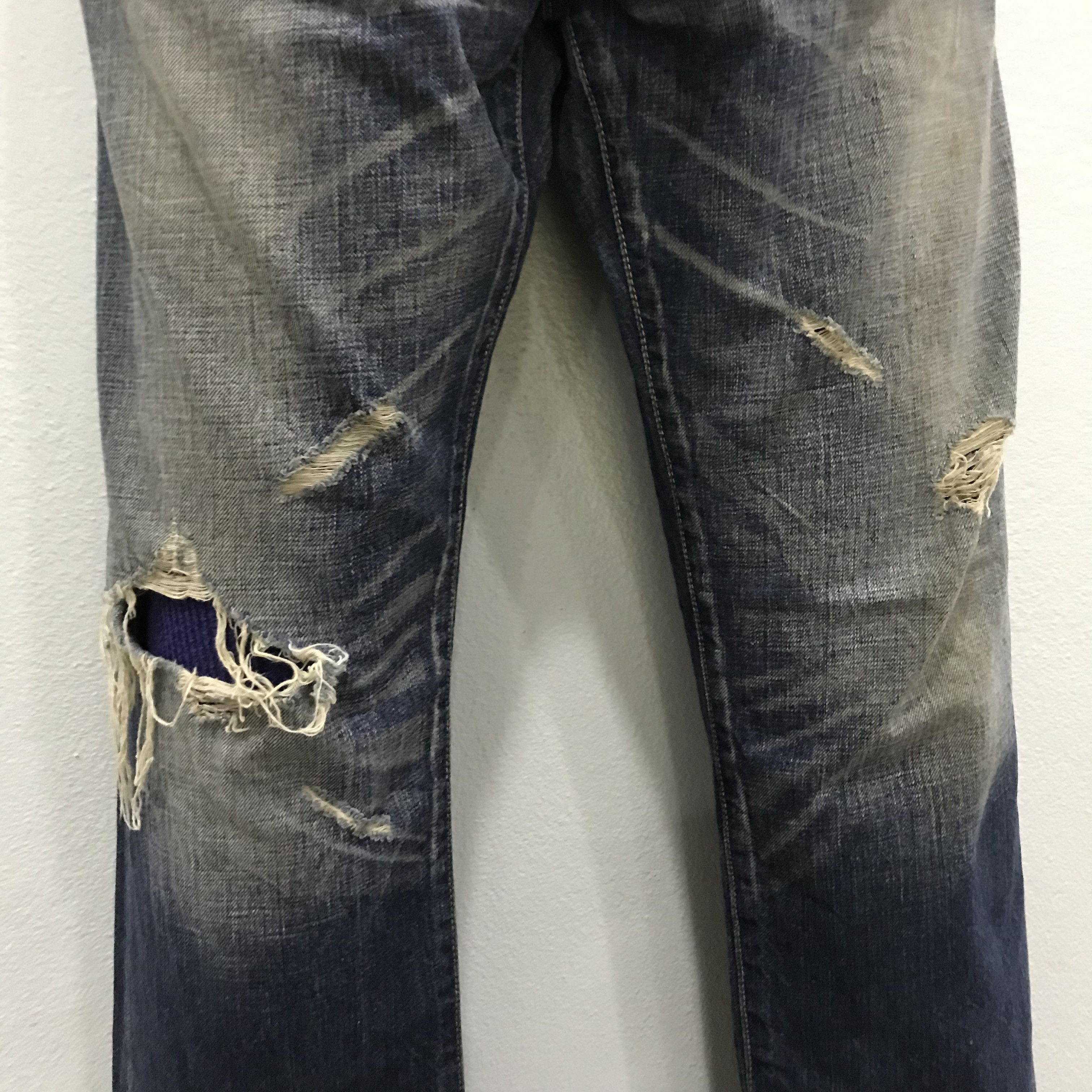 Levi's Vintage 90s Levi's 501 Distressed Faded Blue Stone Washed Size US 34 / EU 50 - 6 Thumbnail