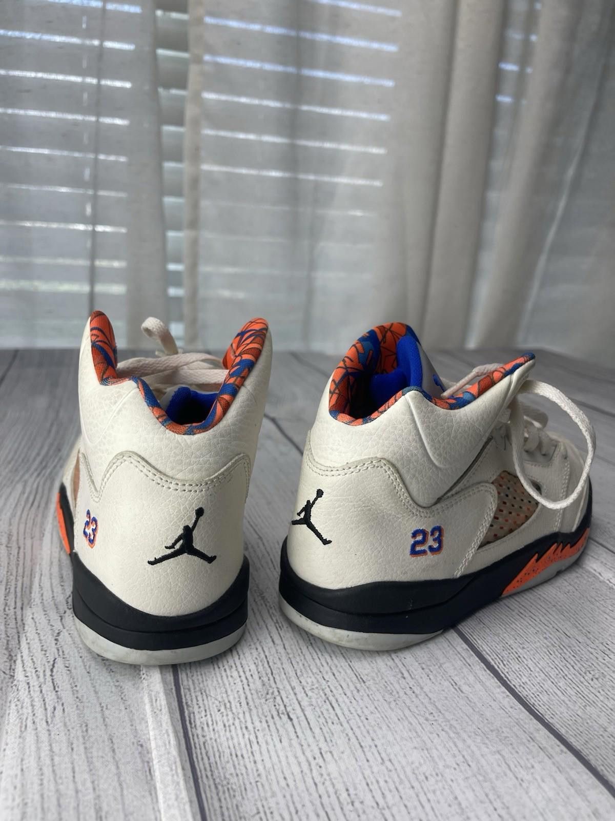 Nike AIR JORDAN 5 INTERNATIONAL FLIGHT Youth 1.5Y Size US 5 / EU 37 - 4 Thumbnail