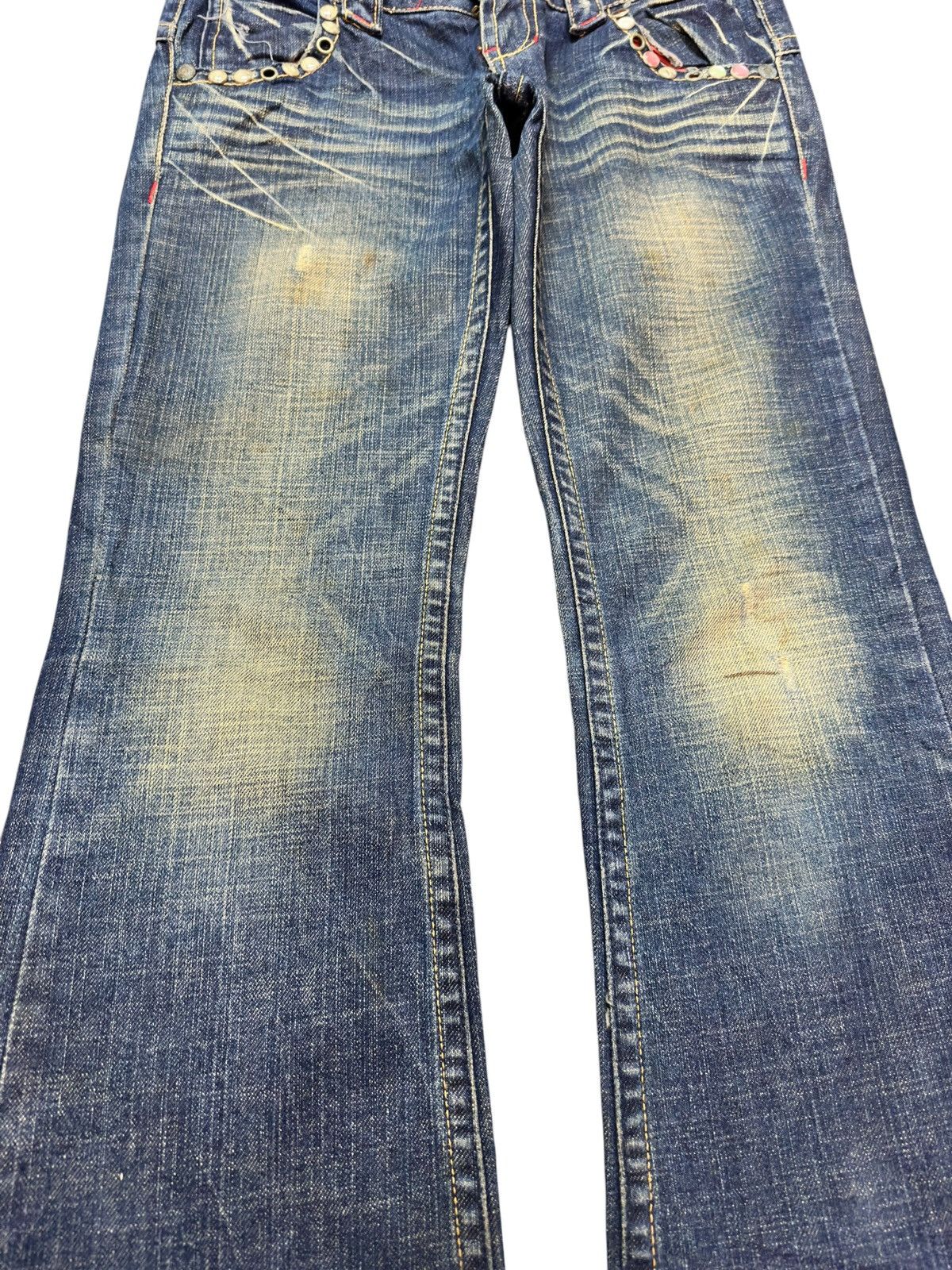 Ed Hardy Vintage Red Pepper Flare Mudwash Distressed Denim Size US 30 / EU 46 - 3 Thumbnail