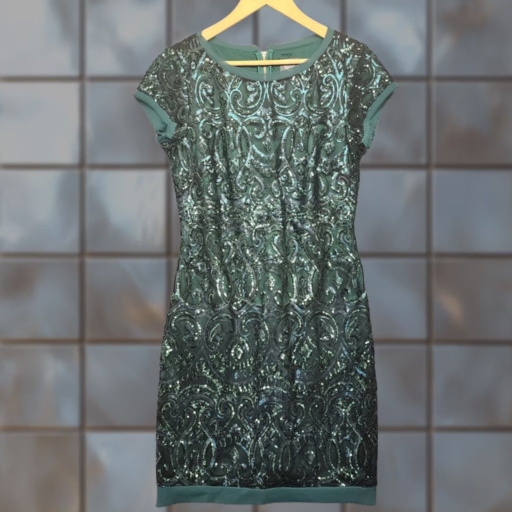 Vince Camuto Vince Camuto Womens Sequin Dress Green Size 4 Sheath Short Sleeve Knee Length Zip Holiday Evening Womens Size S / US 4 / IT 40 - 1 Thumbnail