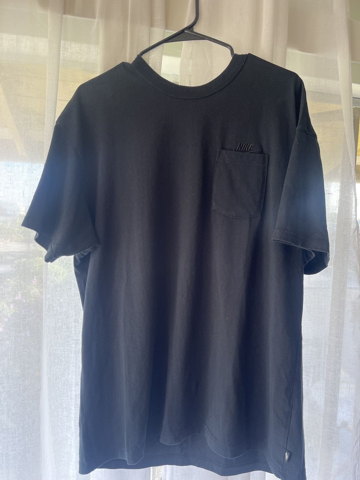 Nike Nike Stitched Logo Pocket Tee Size US XL / EU 56 / 4 - 1 Preview