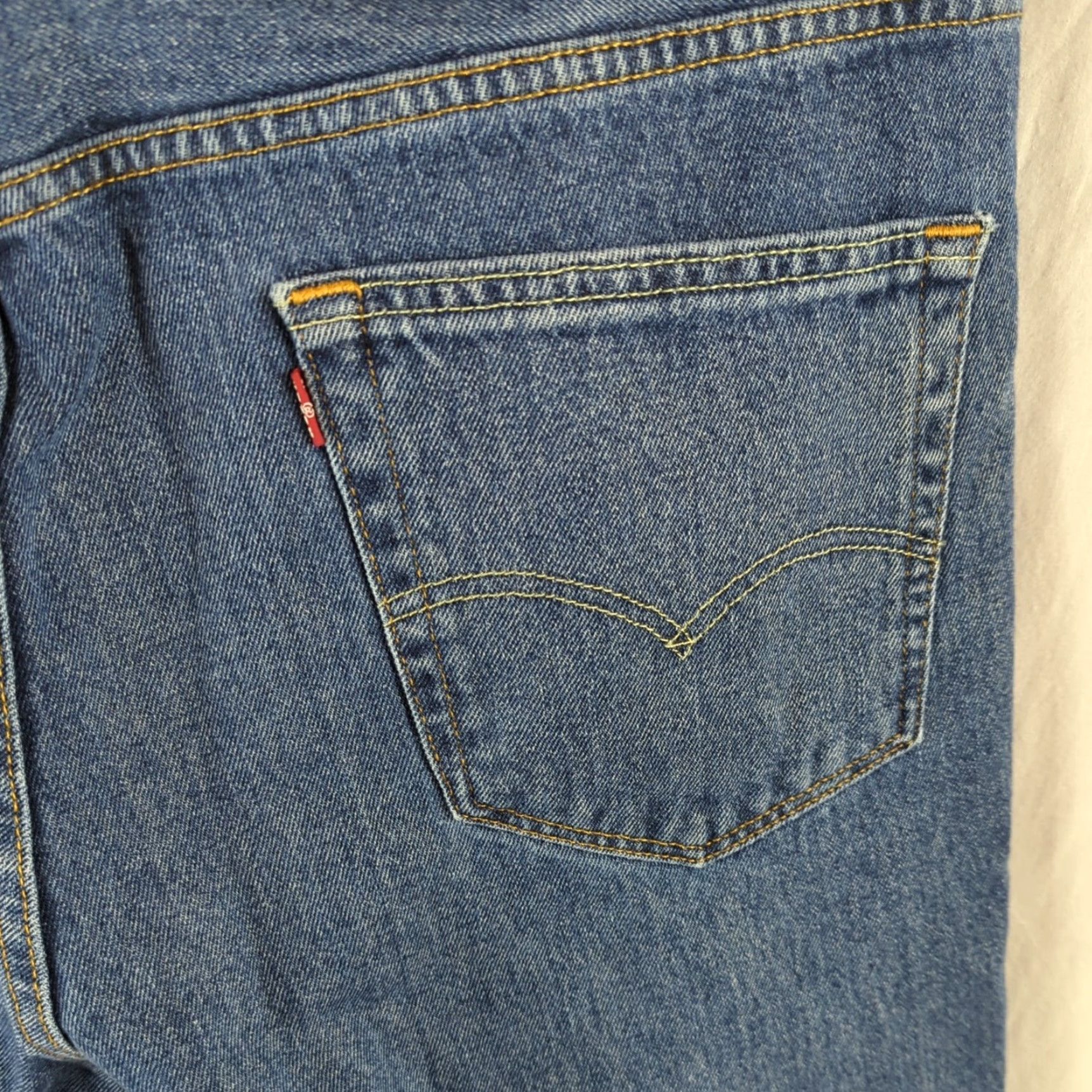 Levi's Levi's 550 Jeans Relaxed Tapered Mens 44X30 Medium Wash Denim Cotton Blue Inseam 30 Regular Mens Jeans Size US 44 / EU 60 - 5 Thumbnail