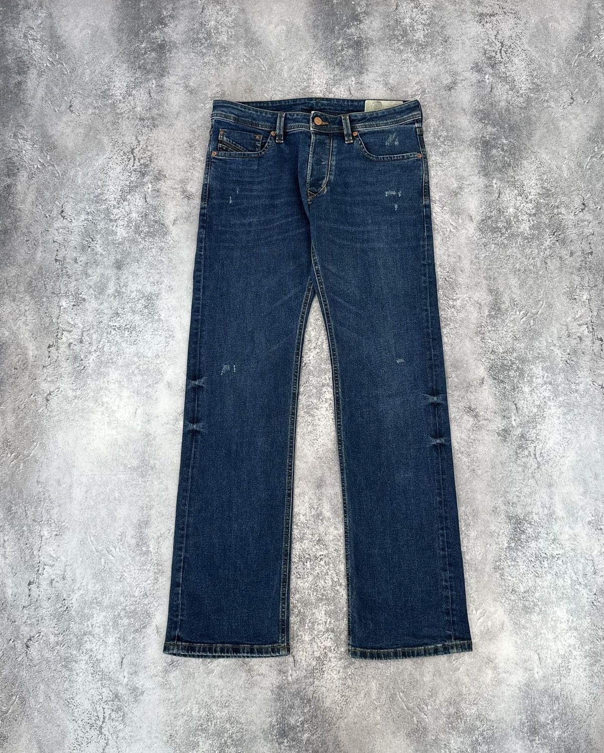 Diesel Vintage Diesel Avant Garde Designer Straight Larkee Jeans Size US 32 / EU 48 - 1 Thumbnail