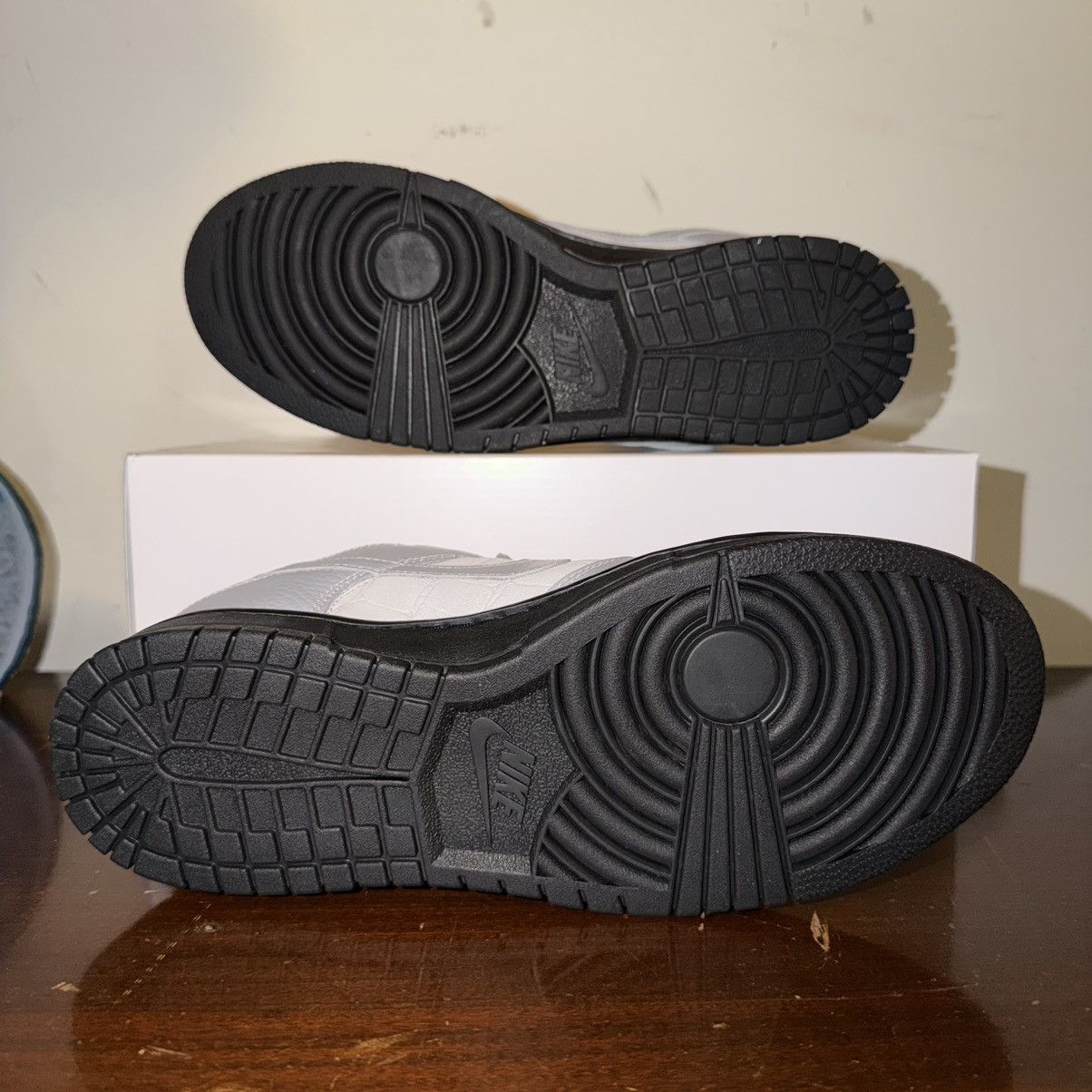 Nike Nike By You 1 of 1 ‘Grey/Black’ - BRAND NEW WITH BOX Size US 8.5 / EU 41-42 - 3 Thumbnail