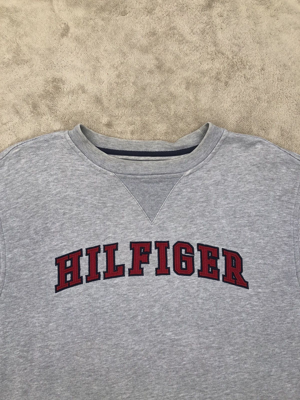 Tommy Hilfiger × Vintage Vintage 90s Tommy Hilfiger Spellout Embroidery Sweatshirt Size US M / EU 48-50 / 2 - 3 Thumbnail