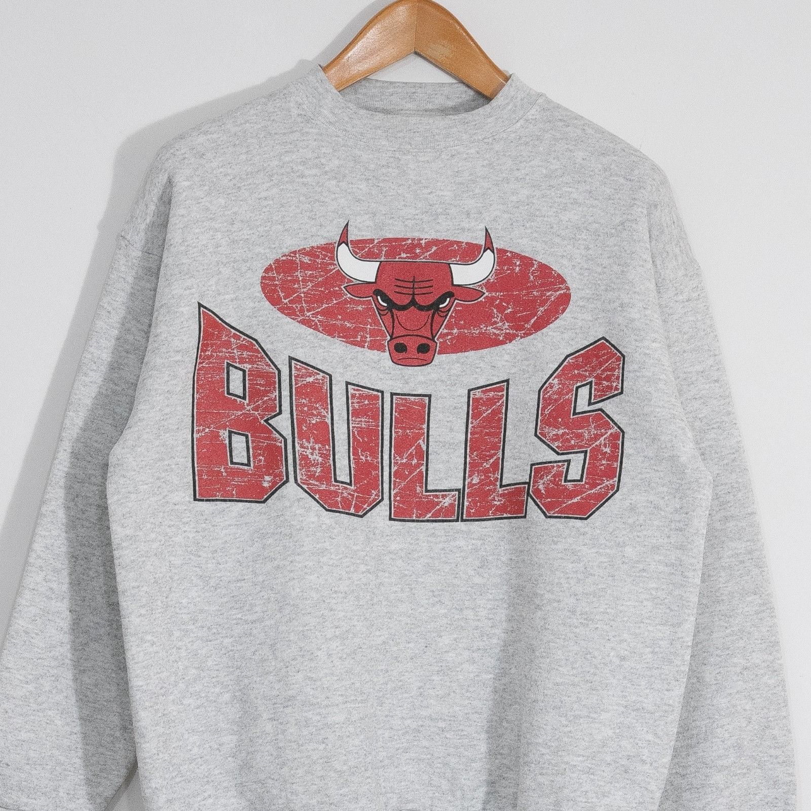 Vintage Vintage 90s Chicago Bulls Sweatshirt Mens Large - Crewneck Size US L / EU 52-54 / 3 - 2 Thumbnail