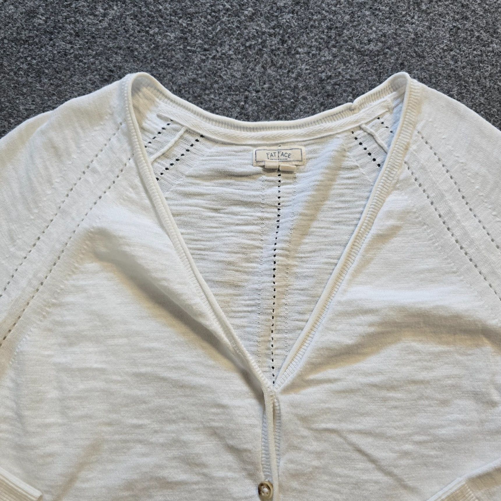 FatFace Fat Face Sweater Cardigan Womens Size 8 White Lightweight Capsule Button Casual Knit Regular Size M / US 6-8 / IT 42-44 - 2 Thumbnail