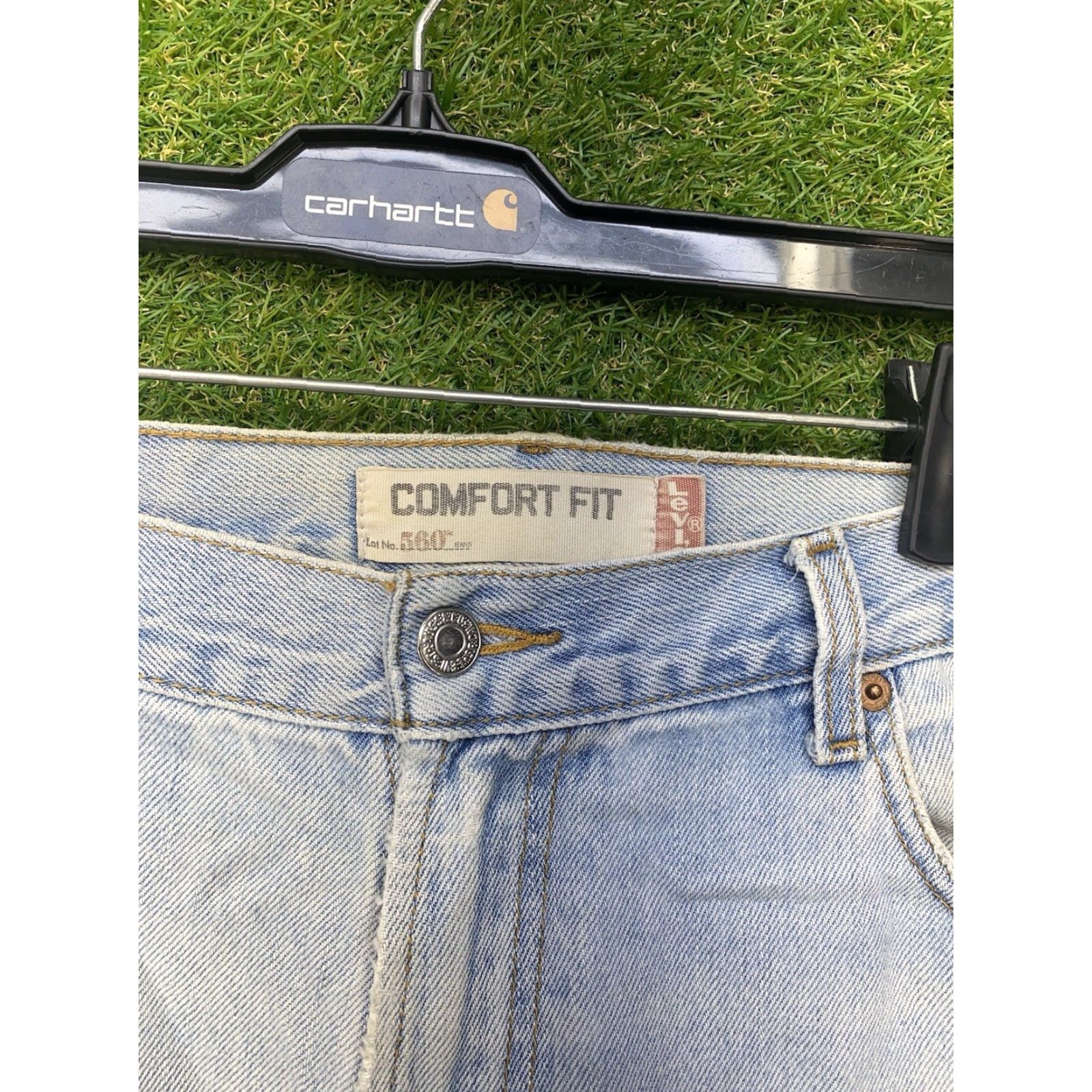 Levi's VINTAGE Levi's Jeans 560 Mens 36x32 Light Blue Denim Comfort Fit 5-Pocket Relaxed USA Workwear 90s Size US 36 / EU 52 - 6 Thumbnail