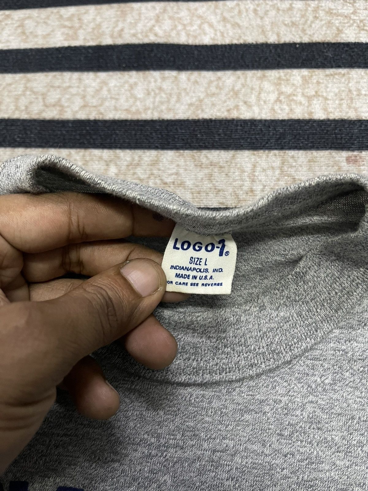 Logo 7 80s INDIANAPOLIS COLTS LOGO 7 SINGLE STITCH TSHIRT L CROP Size L / US 10 / IT 46 - 7 Thumbnail