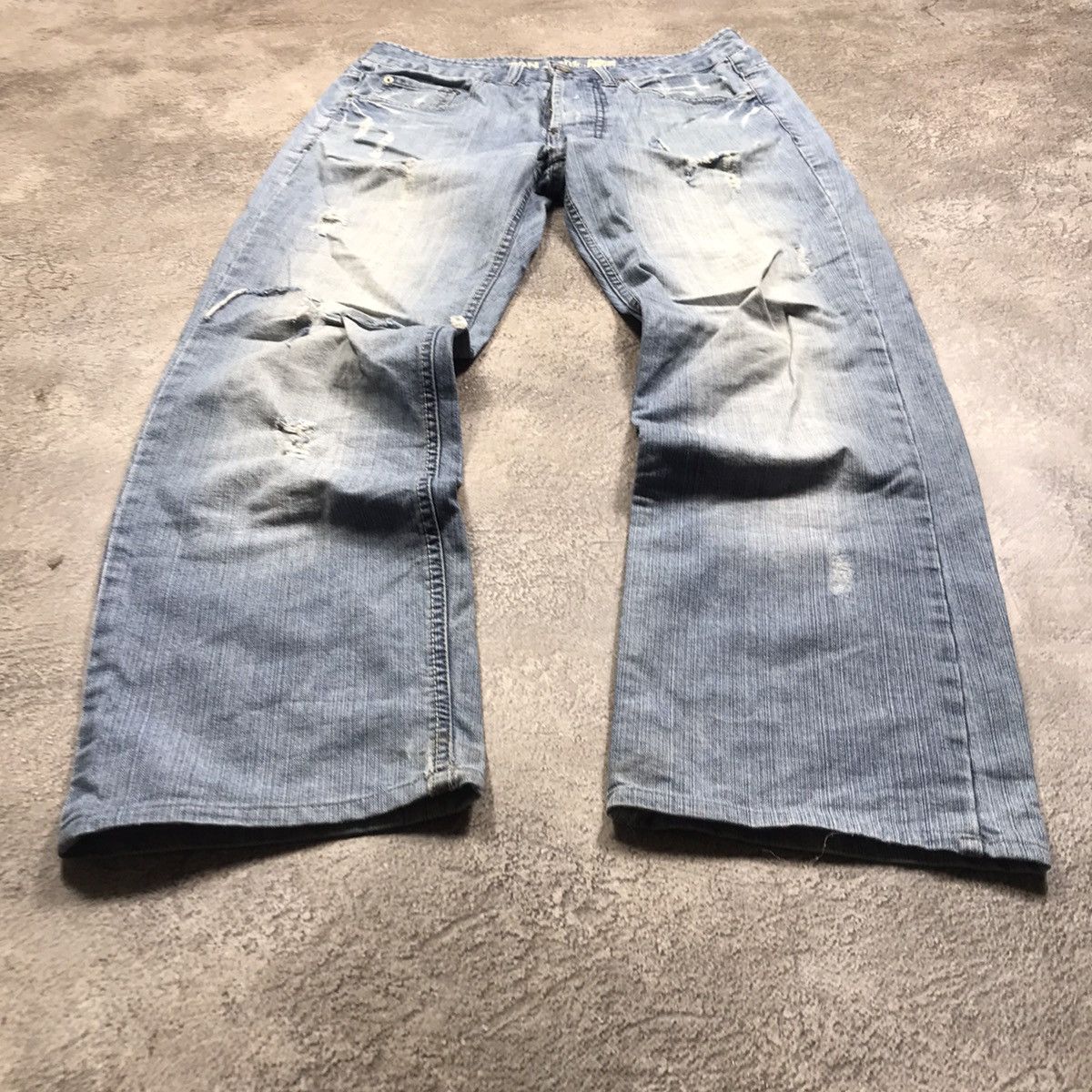 Vintage Vintage Y2K Follow Me Distressed Baggy Jeans Skate Logo 32 Size US 32 / EU 48 - 3 Thumbnail