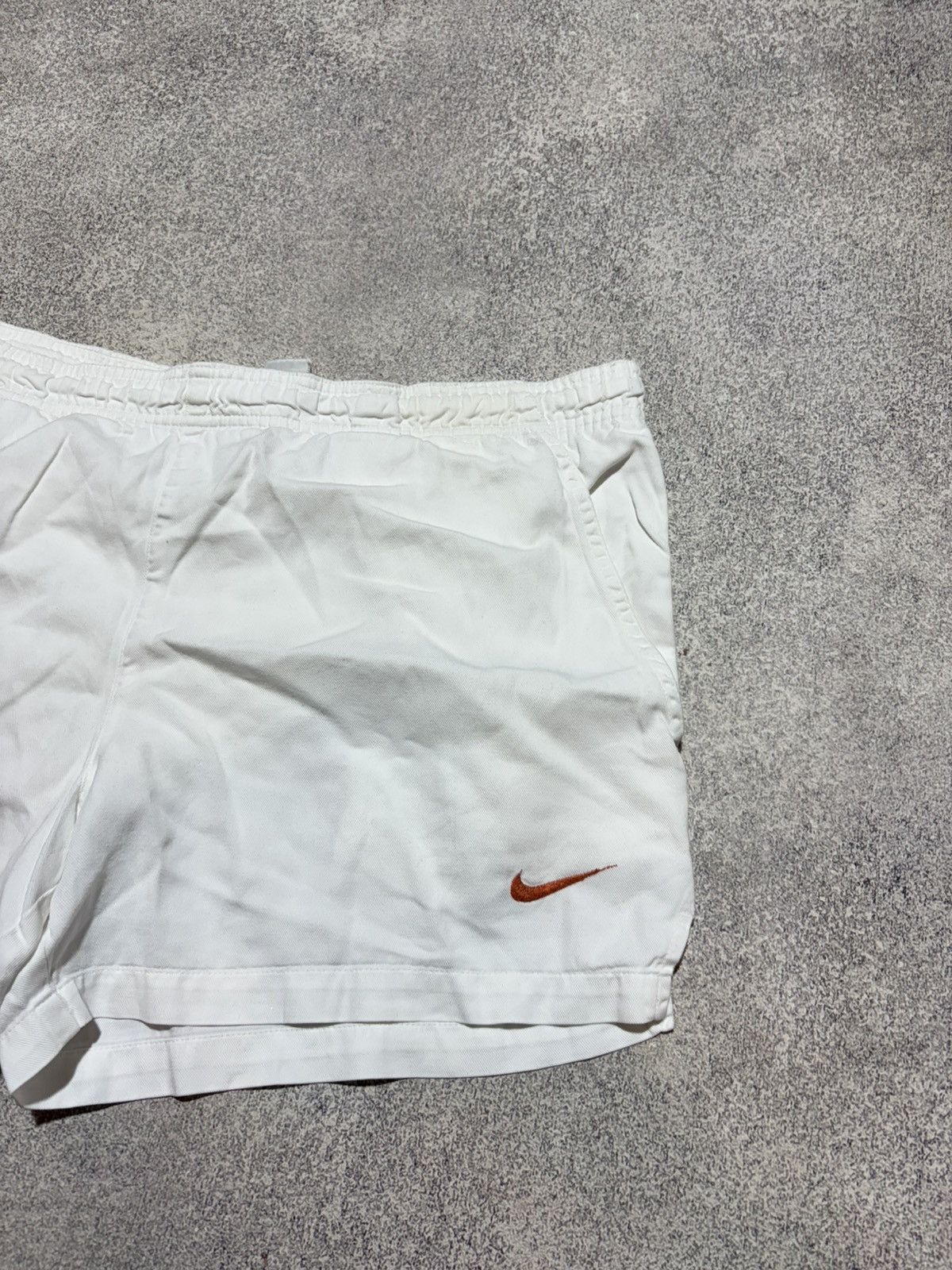 Nike × Vintage Nike Vintage Shorts Retro 90s Y2K White Mens size M Size US 32 / EU 48 - 2 Thumbnail