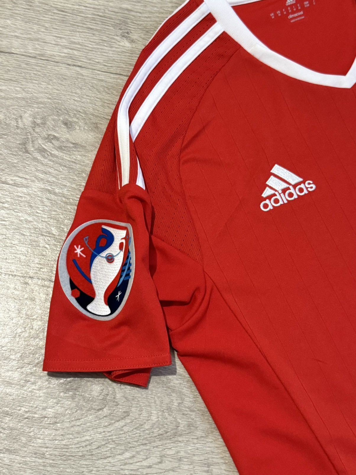 Adidas 🔷Adidas Wales 2016/17 Soccer jersey🔷 Size US M / EU 48-50 / 2 - 4 Thumbnail