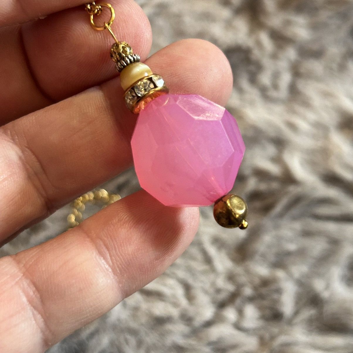 Handmade Handcrafted faceted pink lucite pendant on chain necklace Size ONE SIZE - 5 Thumbnail