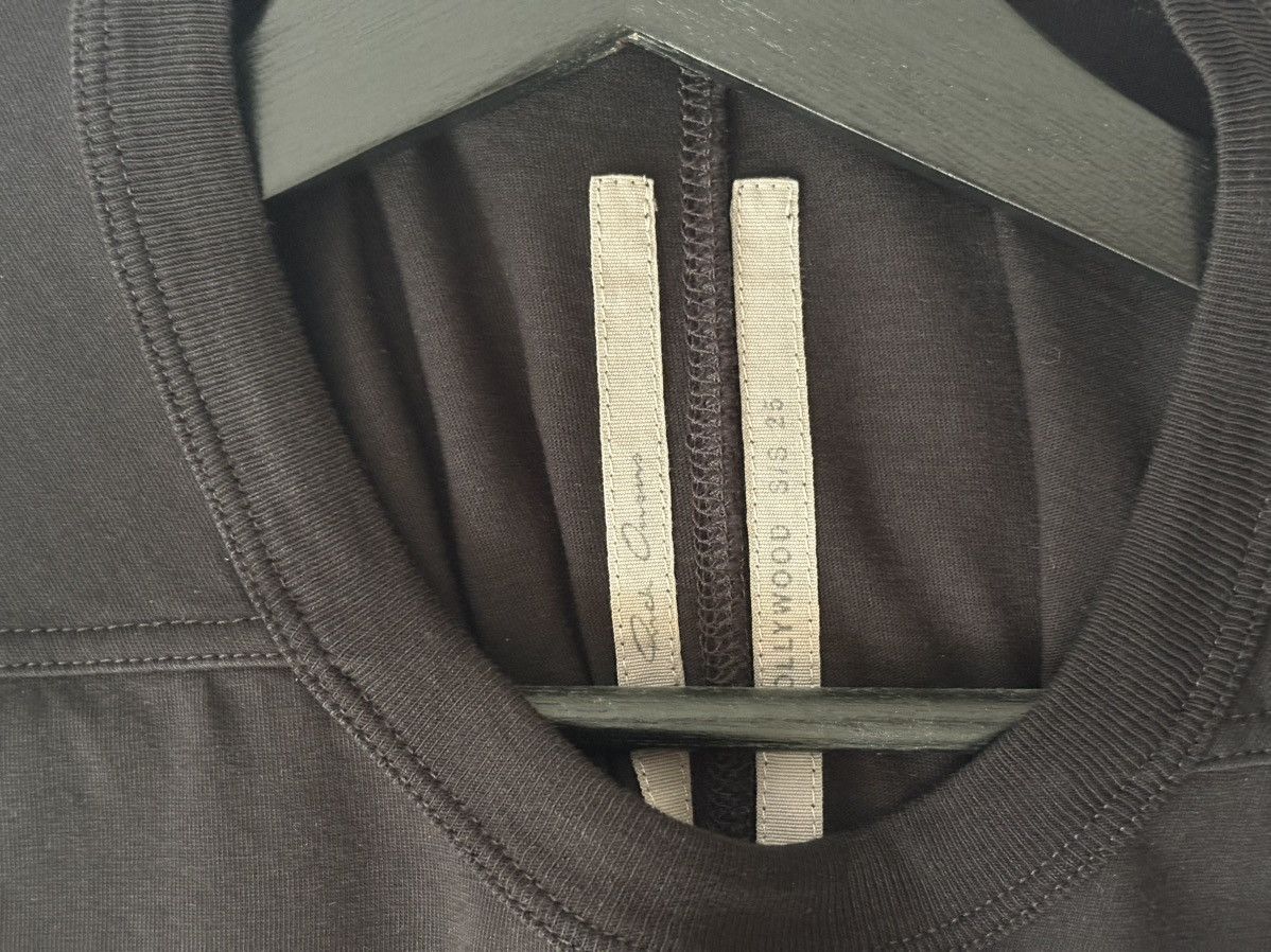 Rick Owens S/S 2025 Hollywood Black Short Level T-Shirt Size US S / EU 44-46 / 1 - 3 Thumbnail
