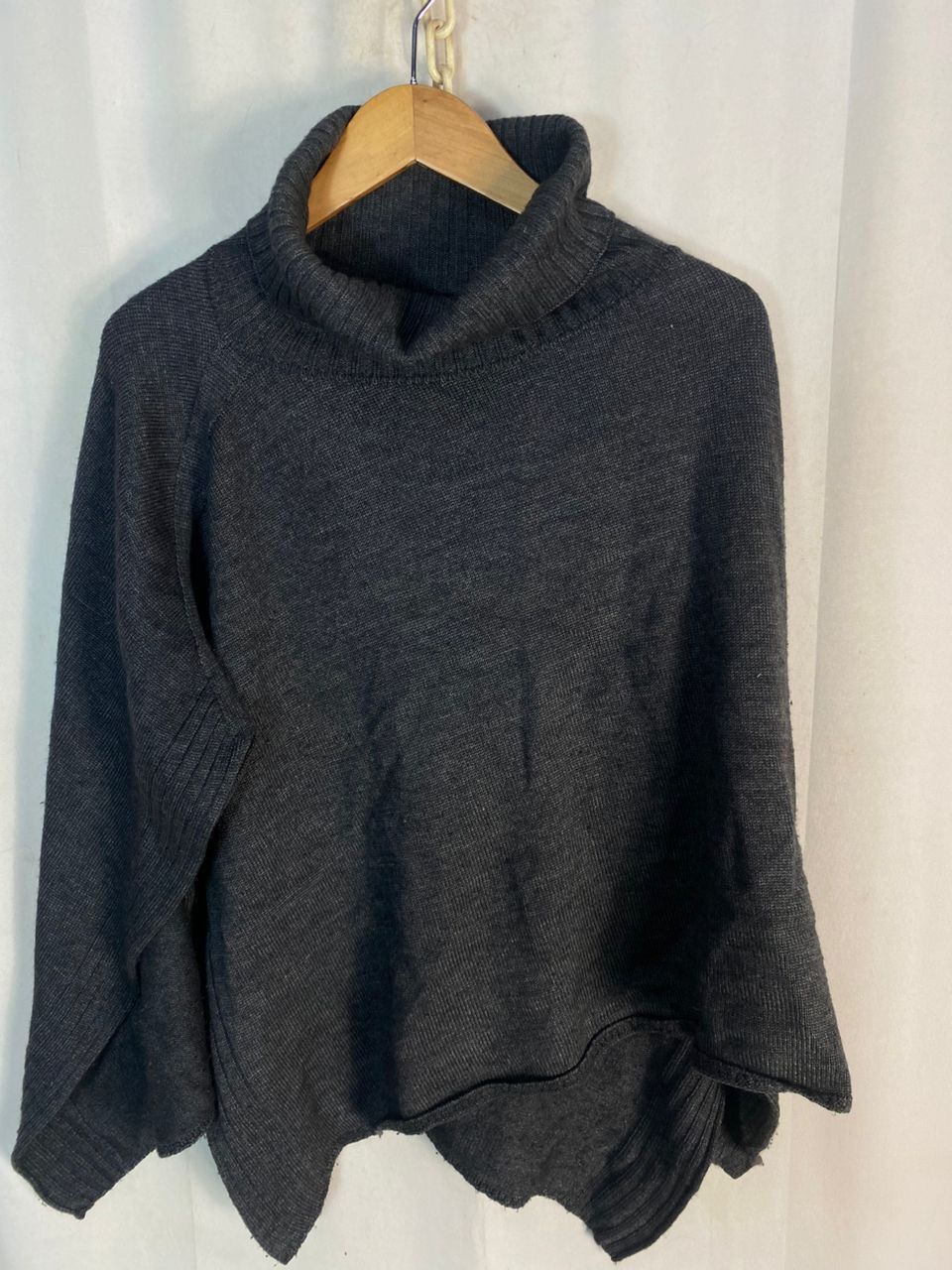 Japanese Brand × Yohji Yamamoto Ined wool ponchos turtleneck by yohji Yamamoto Size L / US 10 / IT 46 - 2 Thumbnail