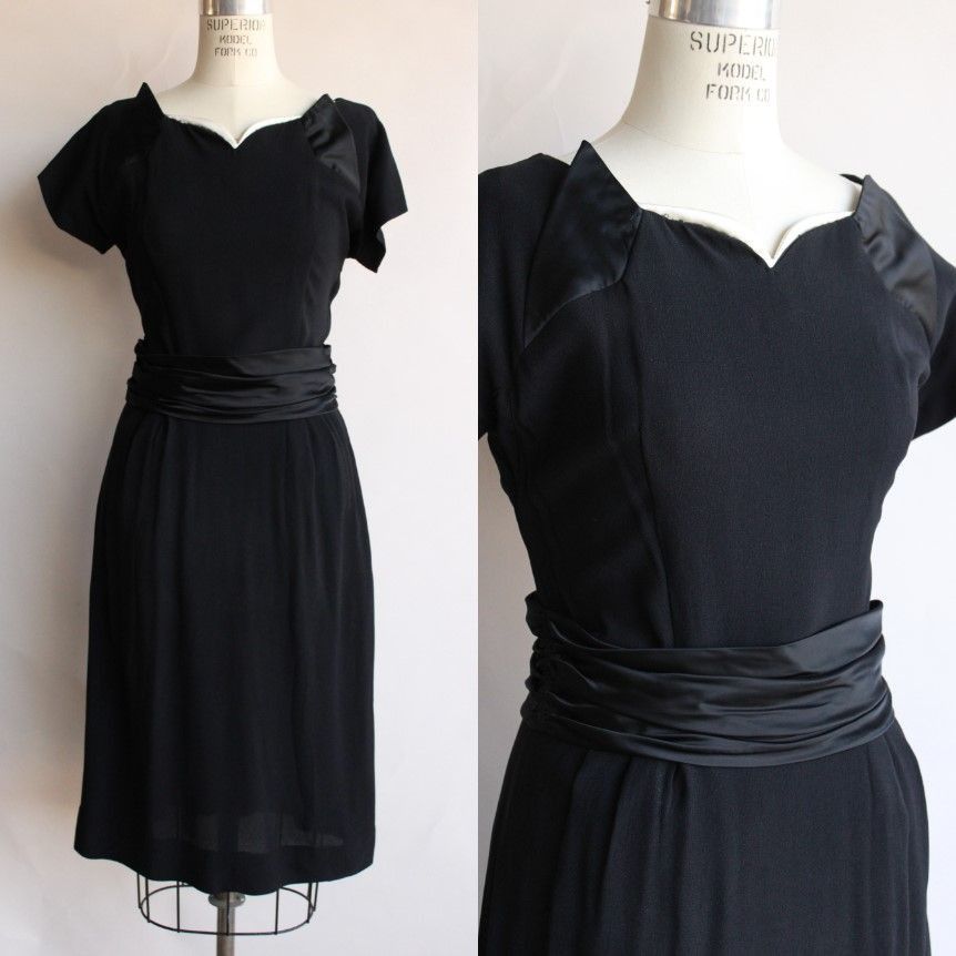 Vintage Vintage 1950s Dress, Black Rayon Dress With Cummerbund Belt Size S / US 4 / IT 40 - 1 Thumbnail