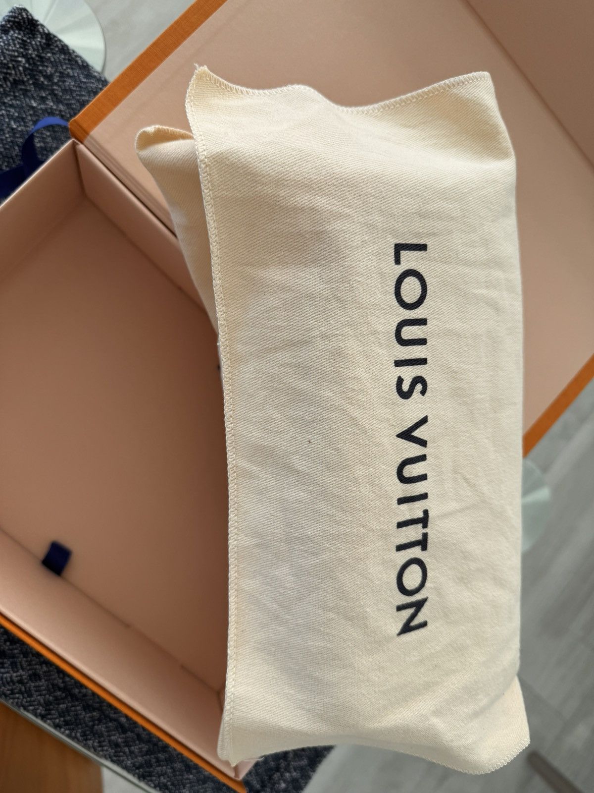 Louis Vuitton Brand new LV shoulder bag Size ONE SIZE - 7 Thumbnail