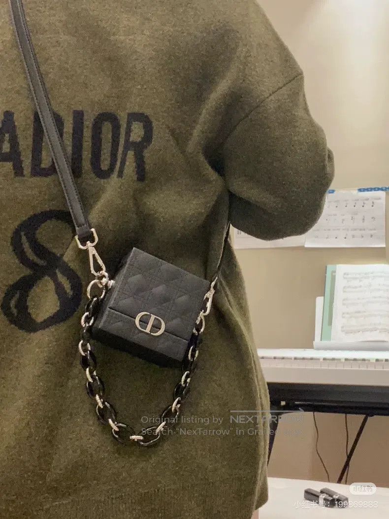 Dior Dior Olive green digital 8logo cashmere sweater Size XS / US 0-2 / IT 36-38 - 7 Thumbnail