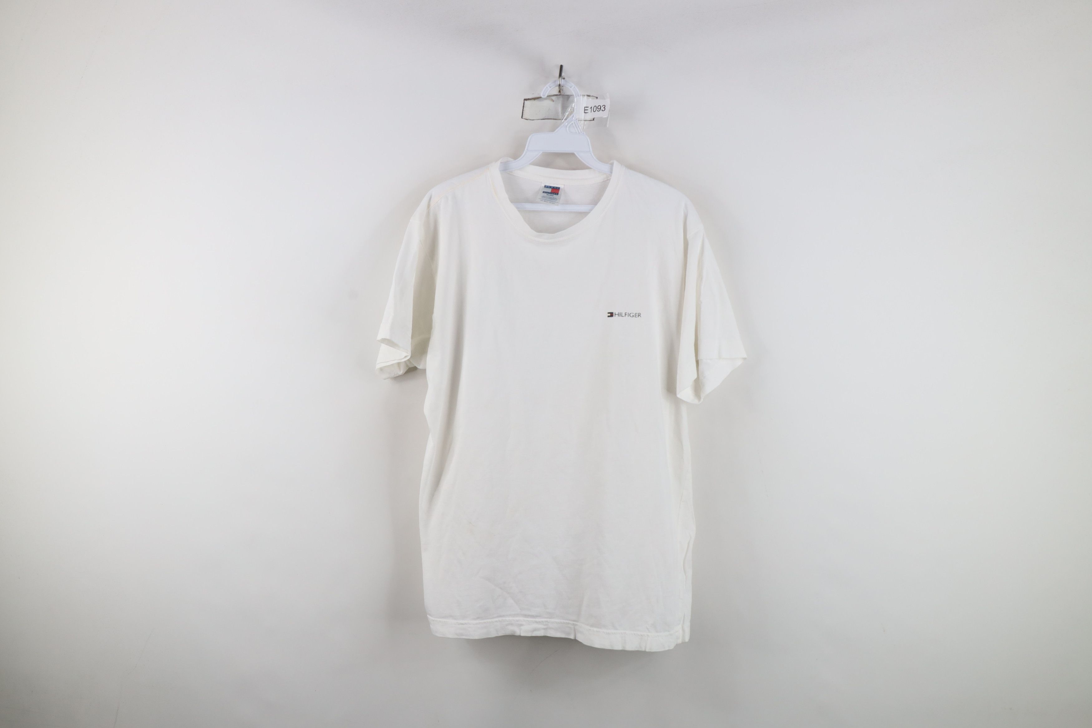 Tommy Hilfiger Vintage 90s Tommy Hilfiger Spell Out Short Sleeve T-Shirt Size US XL / EU 56 / 4 - 1 Thumbnail