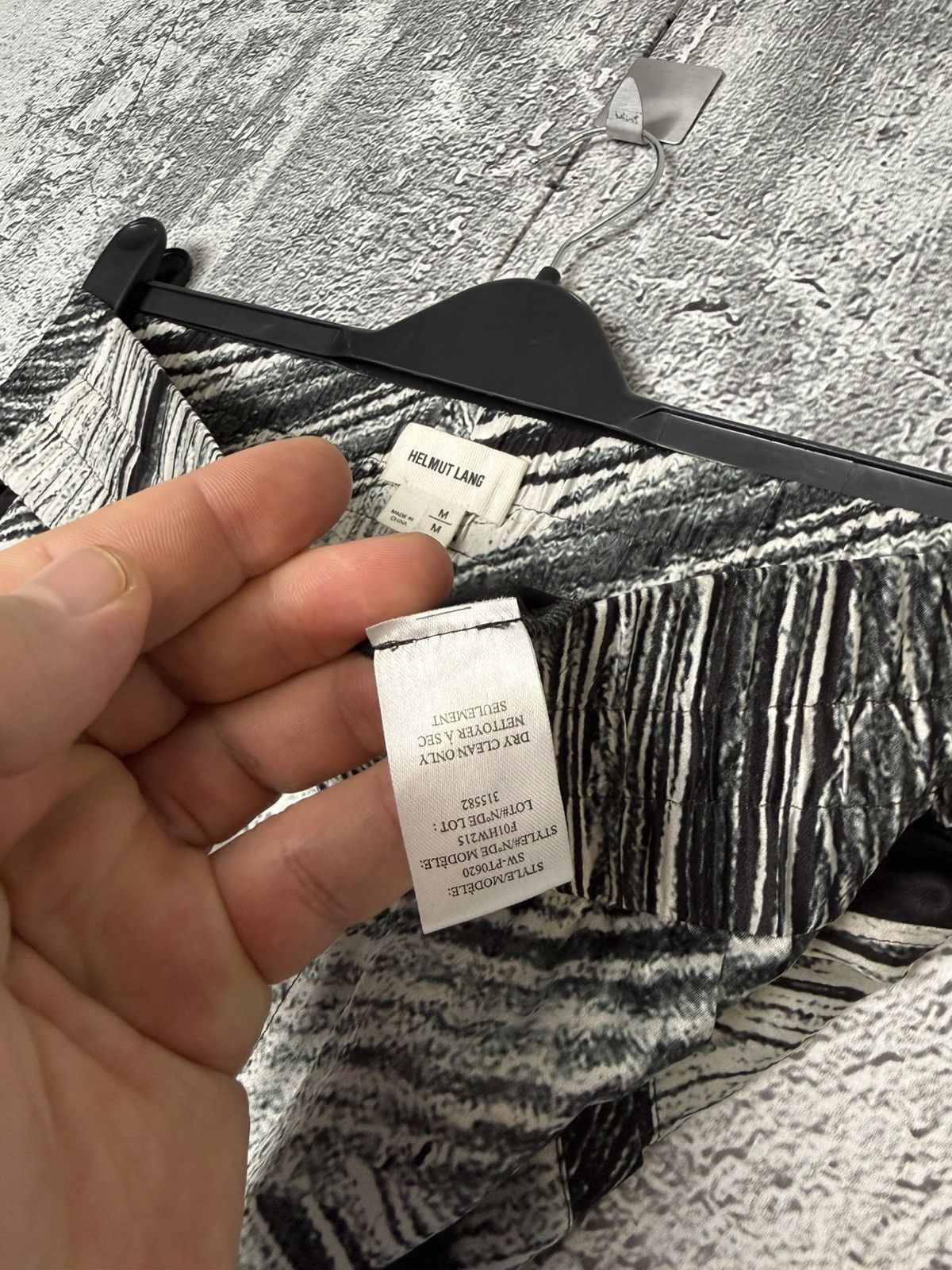 Helmut Lang Helmut Lang Method Silk Brushstroke Printed Drawstring Pants Size 30" / US 8 / IT 44 - 21 Thumbnail