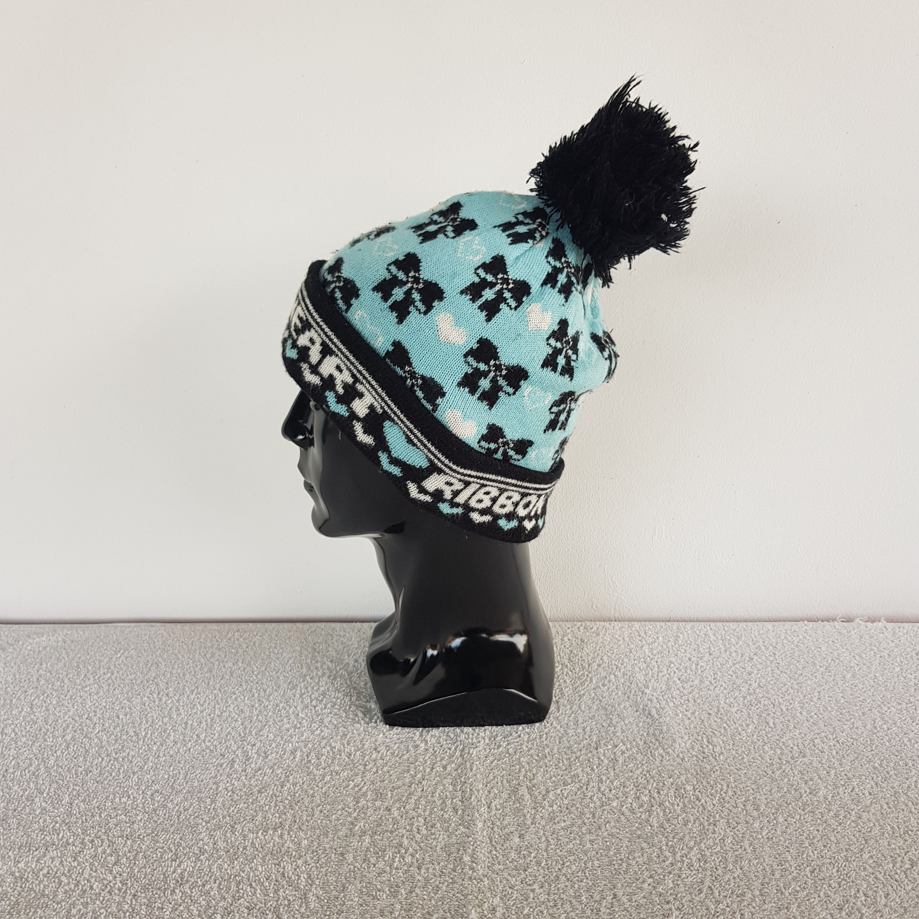 Japanese Brand Vintage Ribbon Heart Beanie Pom Pom Snow Caps Hats Size ONE SIZE - 4 Thumbnail