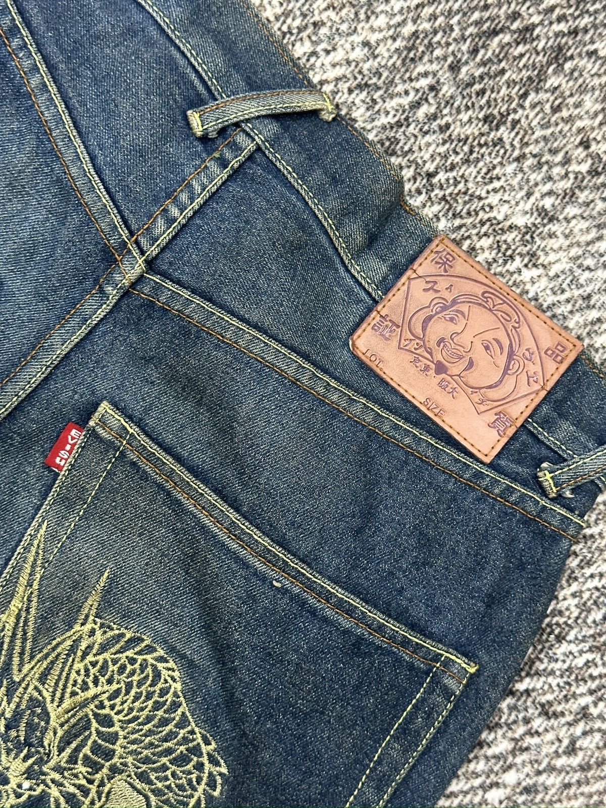 Japanese Brand Evisu Jeans With Embroidered Dragon Vs Tiger Theme Size US 33 - 9 Thumbnail