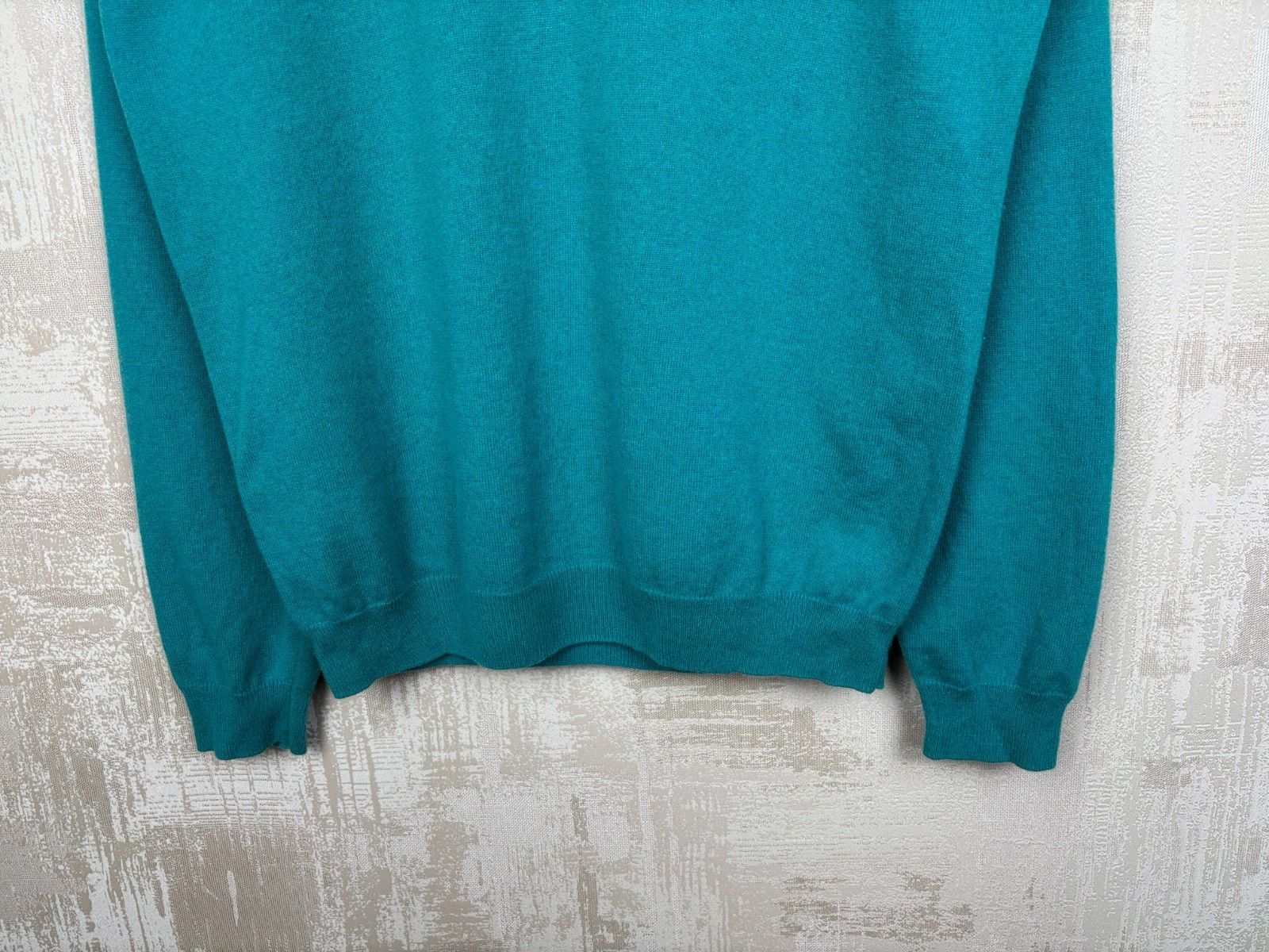 Massimo Dutti Massimo Dutti 100 % Cashmere Sweater V-neck fits to L-XL Size US XL / EU 56 / 4 - 8 Thumbnail