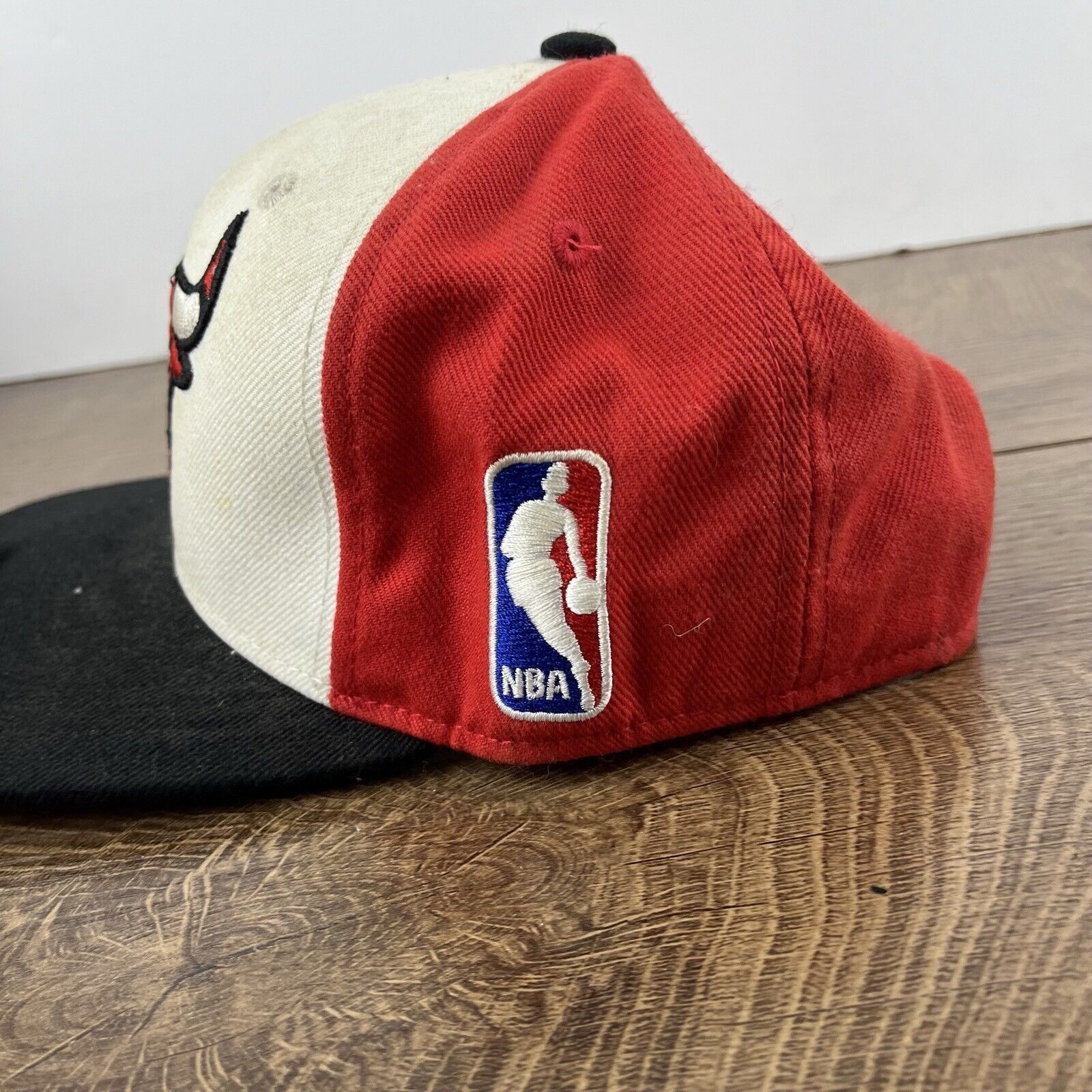 Adidas Chicago BullsSnapback Hat Adidas Red White Hat Adjustable Wh Size ONE SIZE - 9 Thumbnail