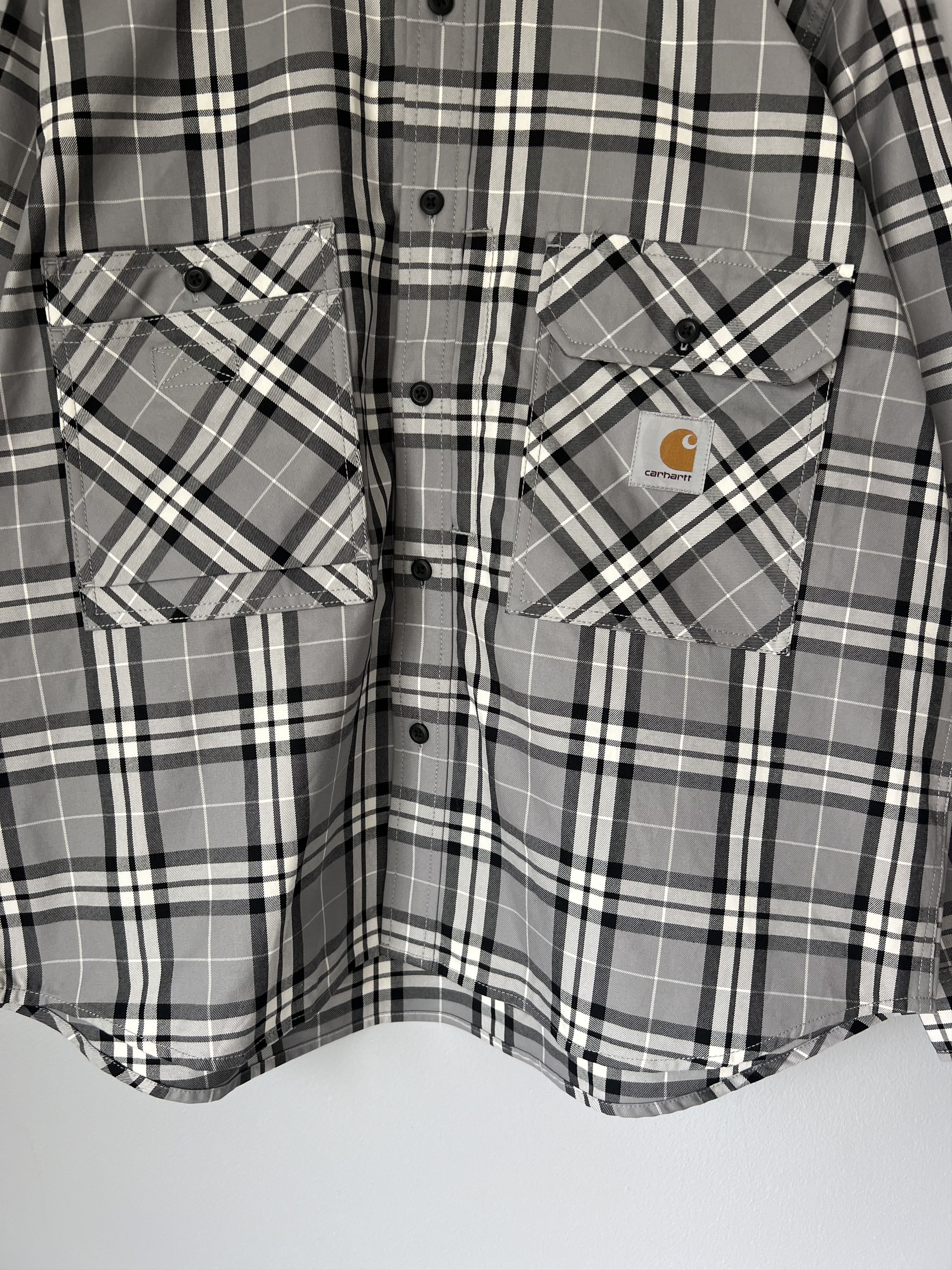 Carhartt Wip Carhartt WIP Invincible World Shirt Max in Gray Size US S / EU 44-46 / 1 - 3 Thumbnail