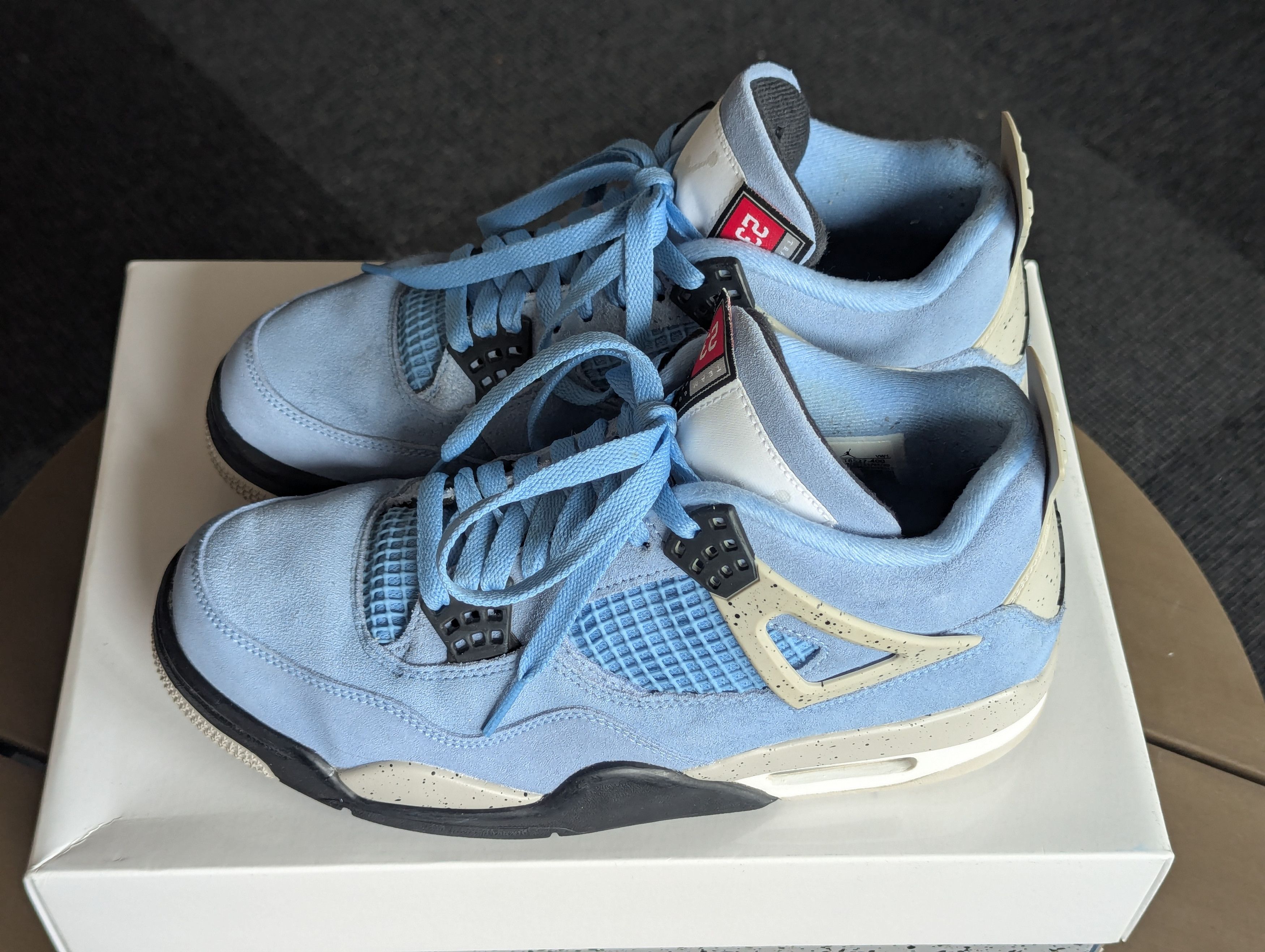 Jordan Brand × Nike Nike Jordan 4 Retro University Blue Size US 8 / EU 41 - 1 Thumbnail
