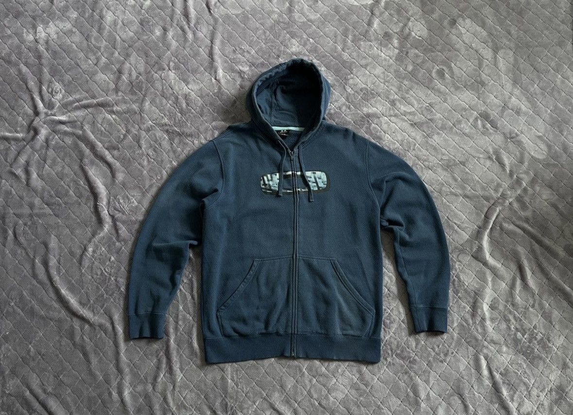 Oakley × Vintage Vintage y2k Oakley Big Logo Zip Up Hoodie Size US XL / EU 56 / 4 - 1 Thumbnail
