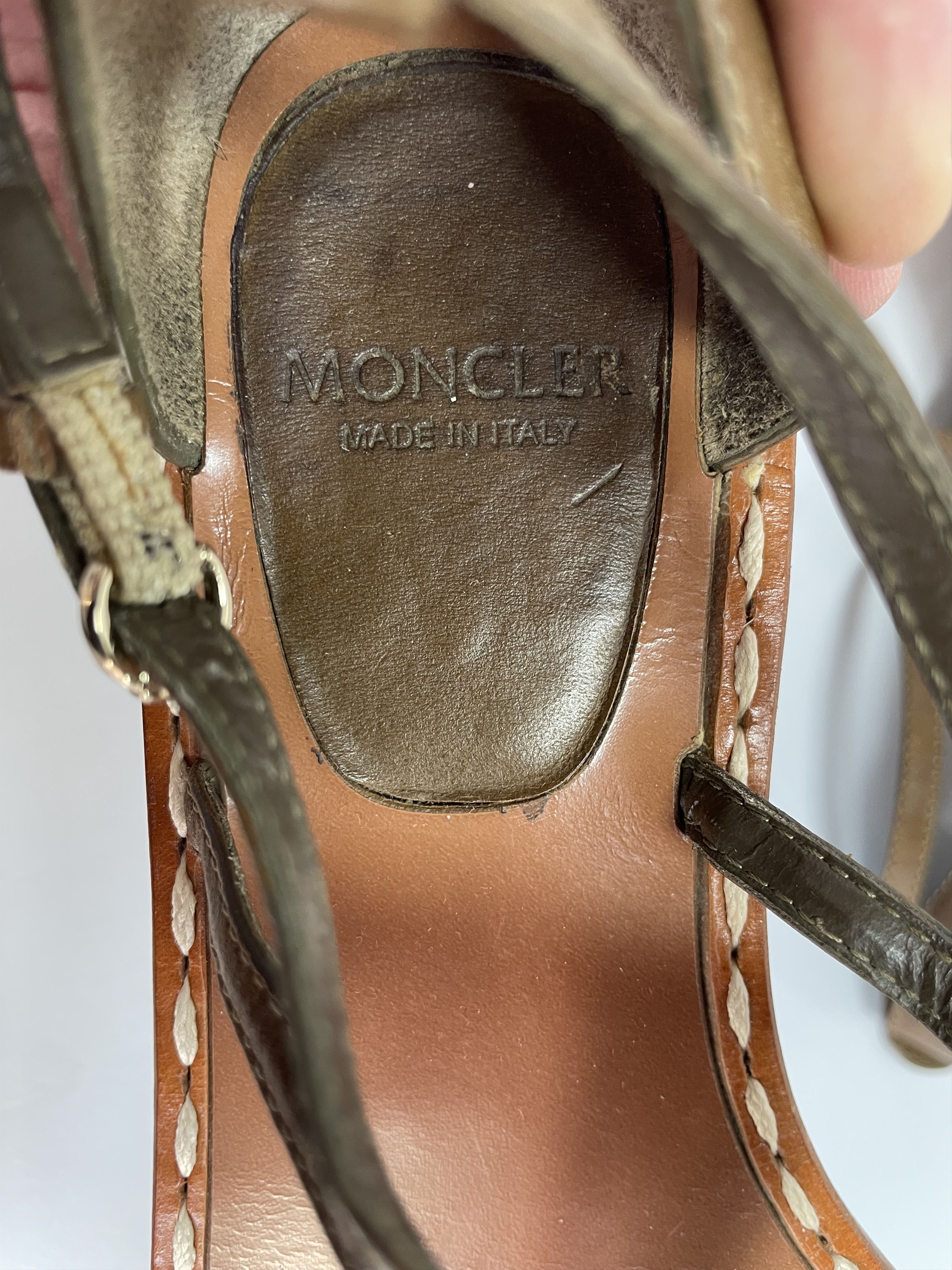 Moncler Moncler leather sandals Size US 7 / IT 37 - 7 Thumbnail