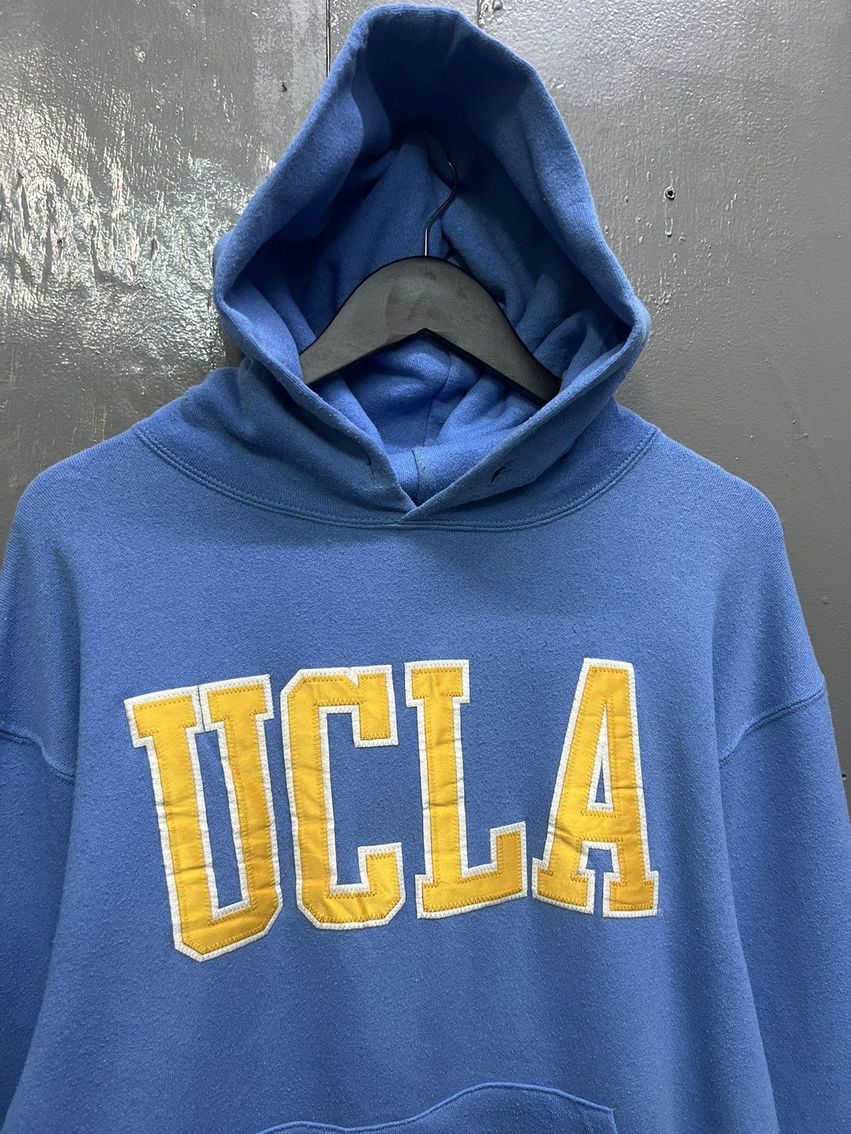 Vintage Vintage UCLA Hoodie Size US M / EU 48-50 / 2 - 4 Thumbnail