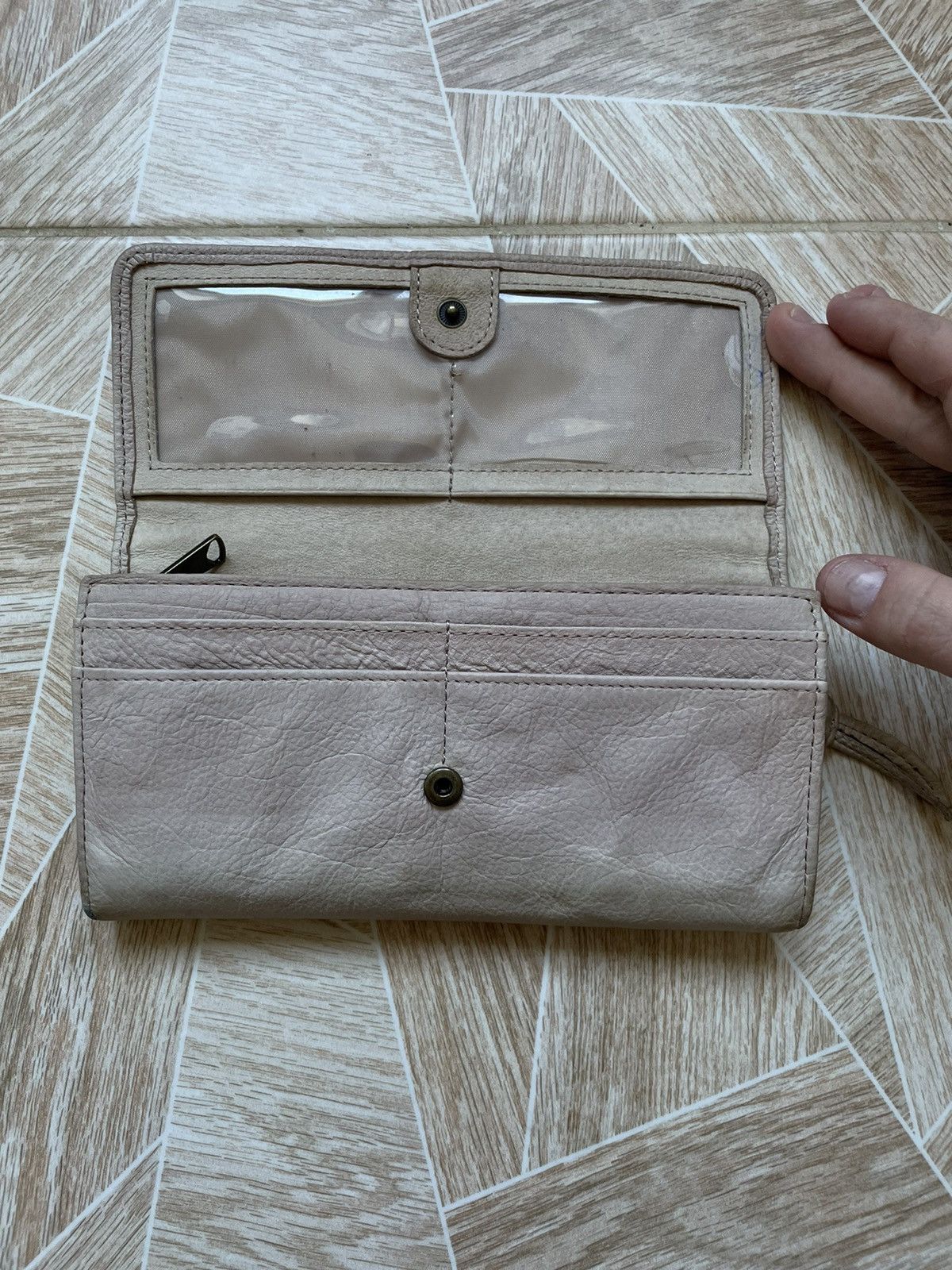 LIEBESKIND BERLIN × Vintage Y2K Archive Vintage Liebeskind Berlin Leather Beige Wallet Size ONE SIZE - 6 Thumbnail