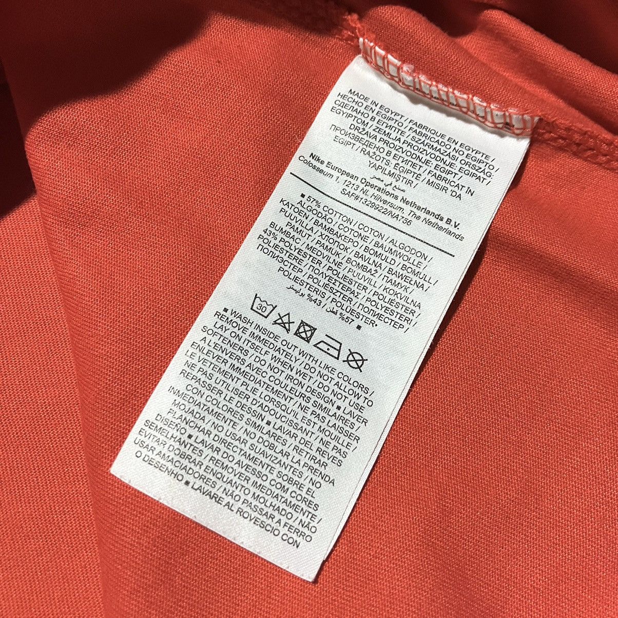 Nike Nike LIVERPOOL FC Liverbird Emblem Backprint Graphic T-shirt Size US L / EU 52-54 / 3 - 6 Thumbnail