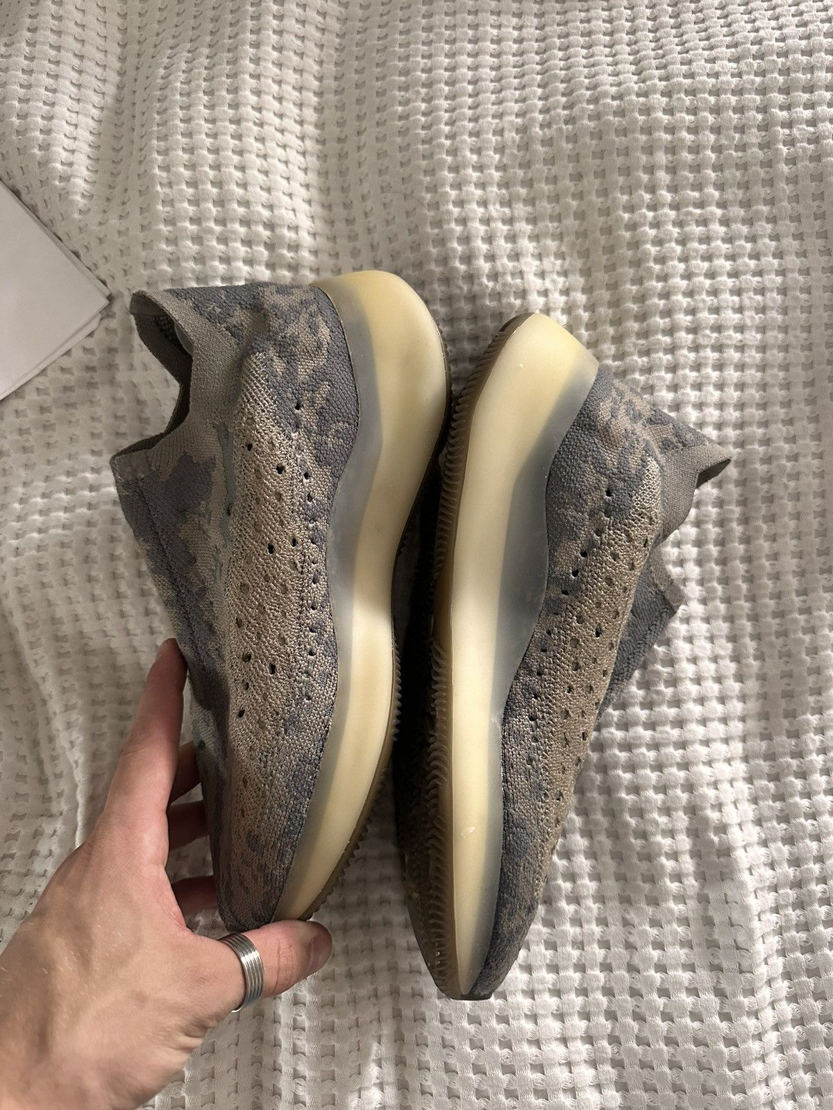 Adidas Yeezy 380 Mist Size US 11 / EU 44 - 3 Thumbnail