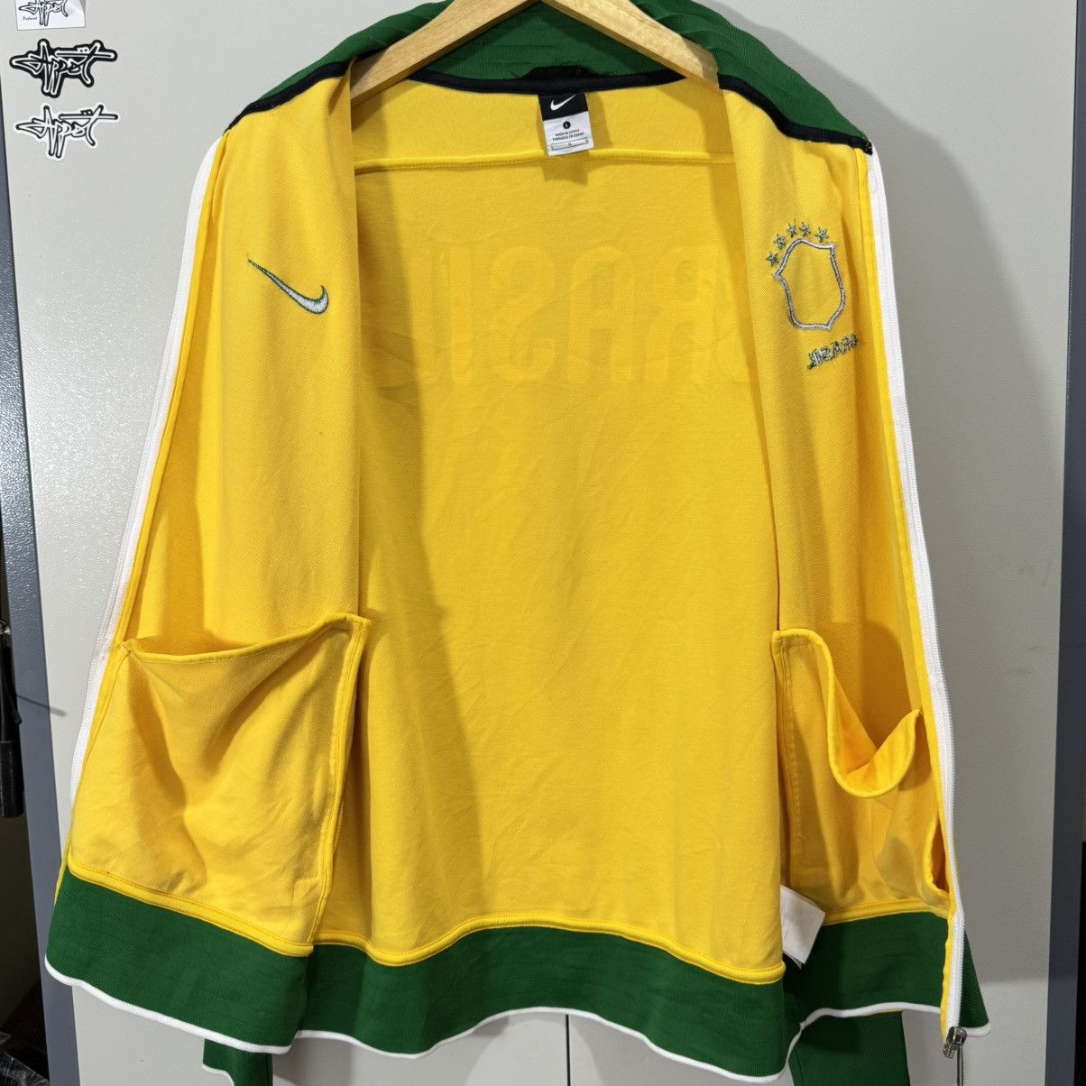 Nike × Vintage Nike Tracktop Tim Football National Brasil 2010 vintage Size US L / EU 52-54 / 3 - 10 Thumbnail