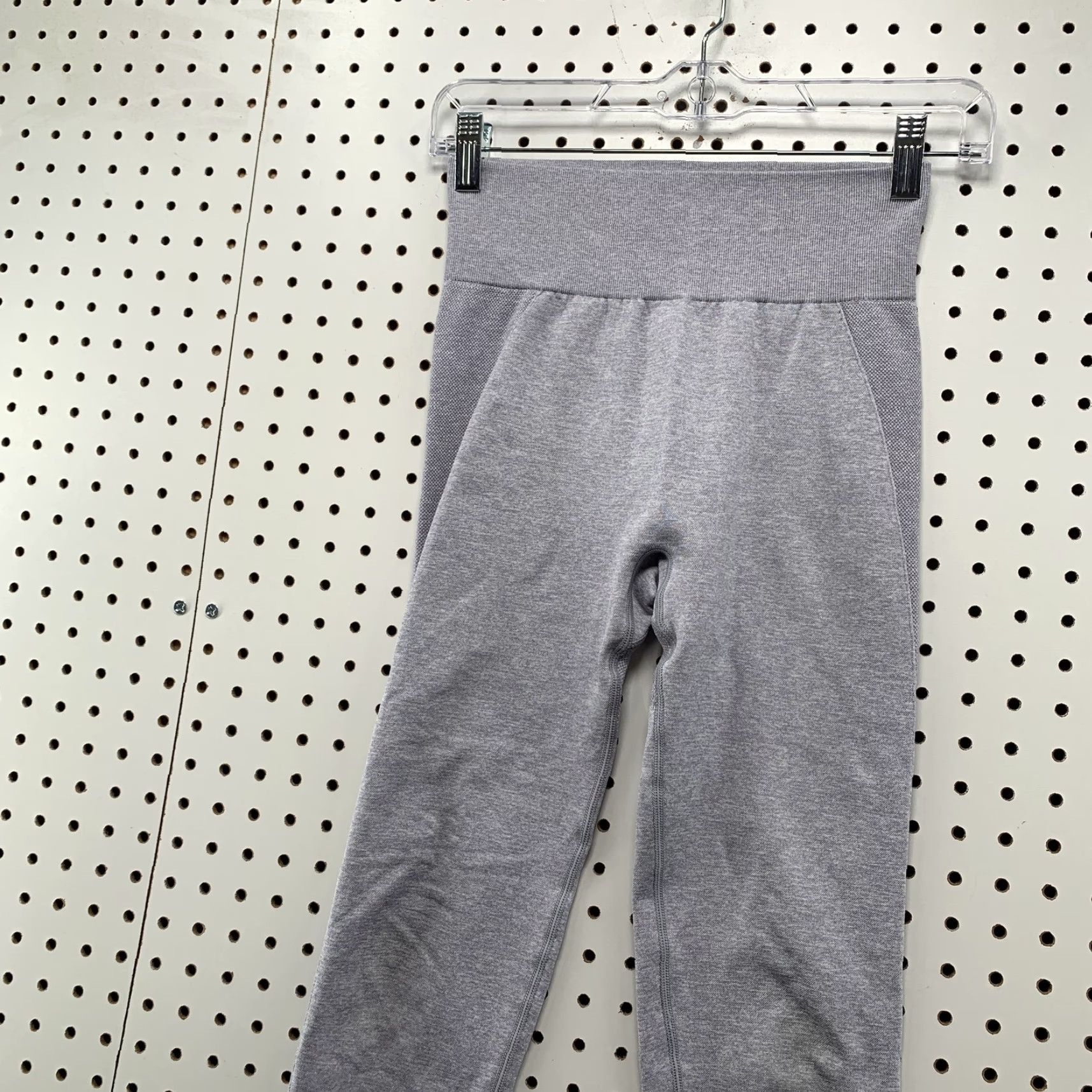 Gymshark Gymshark Leggings Womens Small Gray Yoga Active Run 24x26 Shirt Pants Regular Inseam 26 in Color Gray Womens Size 28" / US 6 / IT 42 - 7 Thumbnail