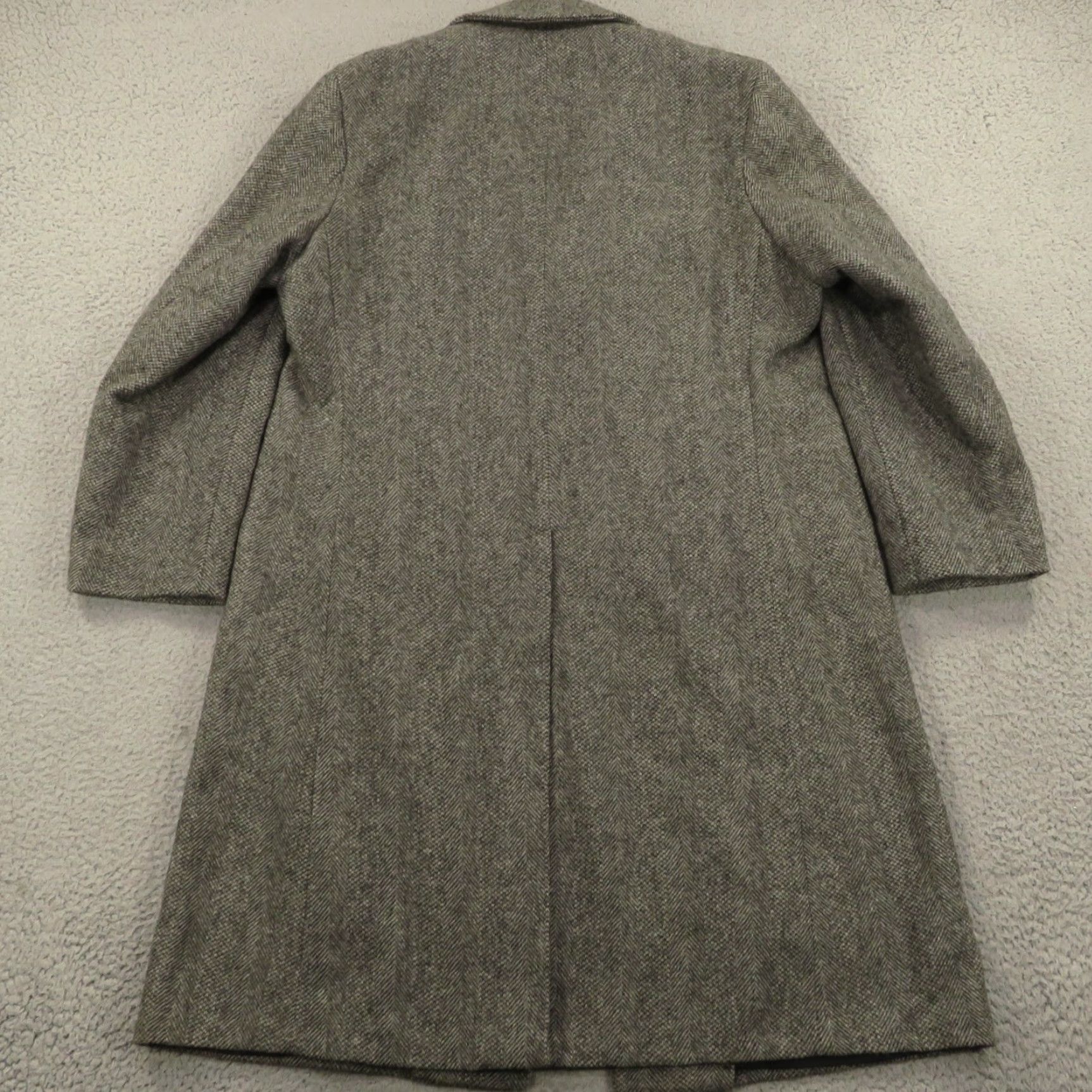 Vintage VINTAGE Tweed Coat Men 44R Herringbone Salt Pepper Wool Towne Car Driving Jacket Size US S / EU 44-46 / 1 - 7 Thumbnail