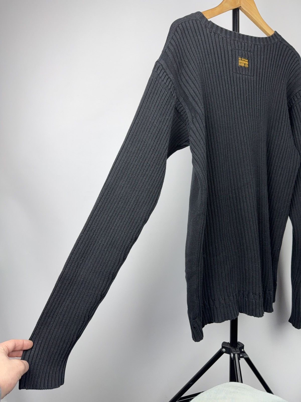 G-Star Avant Garde 00s G-Star RAW Black Knit Sweater Embossed Logo Size US XL / EU 56 / 4 - 16 Thumbnail