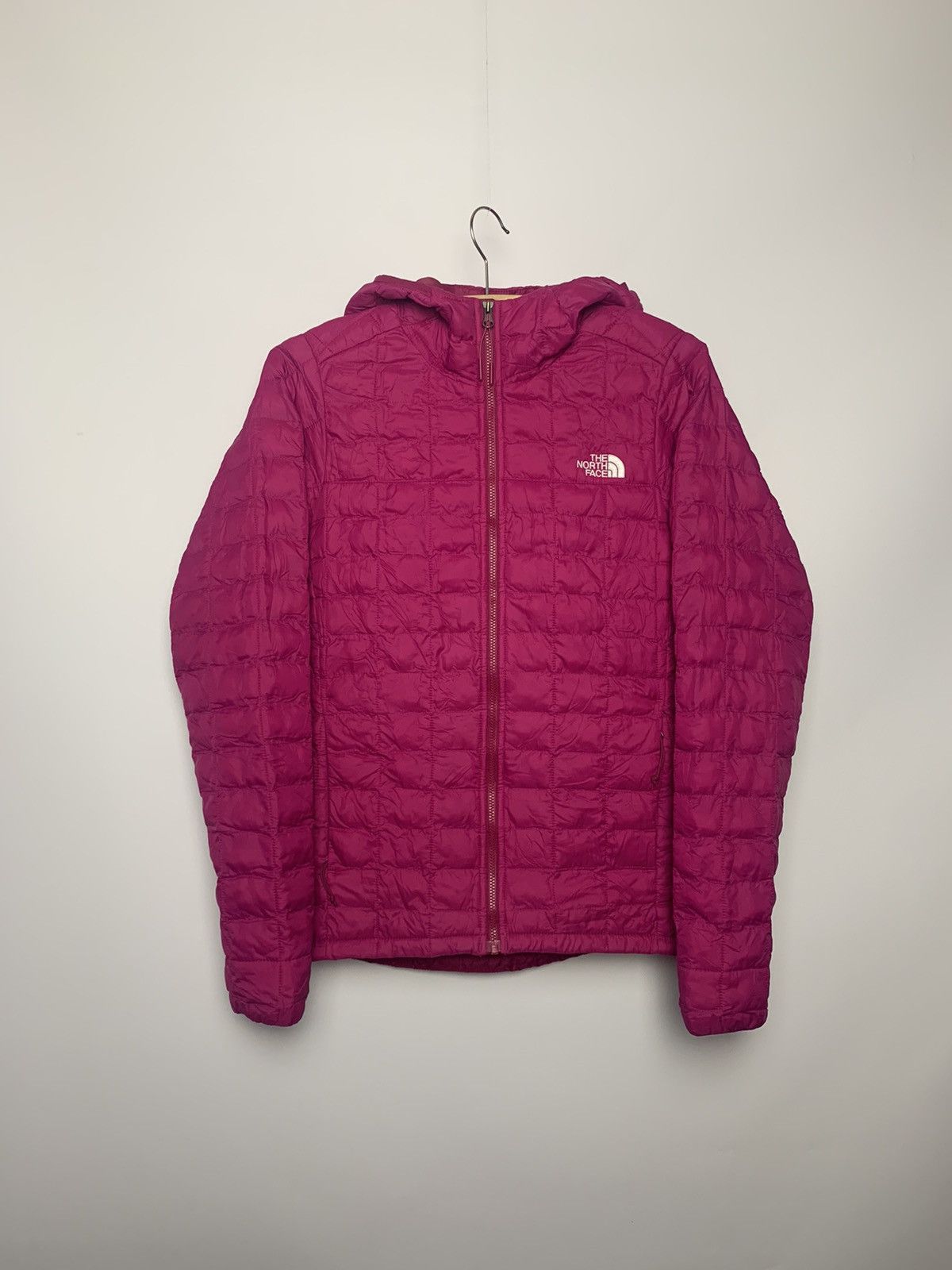 The North Face 🌸Pink The North Face Thermoball Light Puffer Jacket, Size XS Size XS / US 0-2 / IT 36-38 - 1 Thumbnail